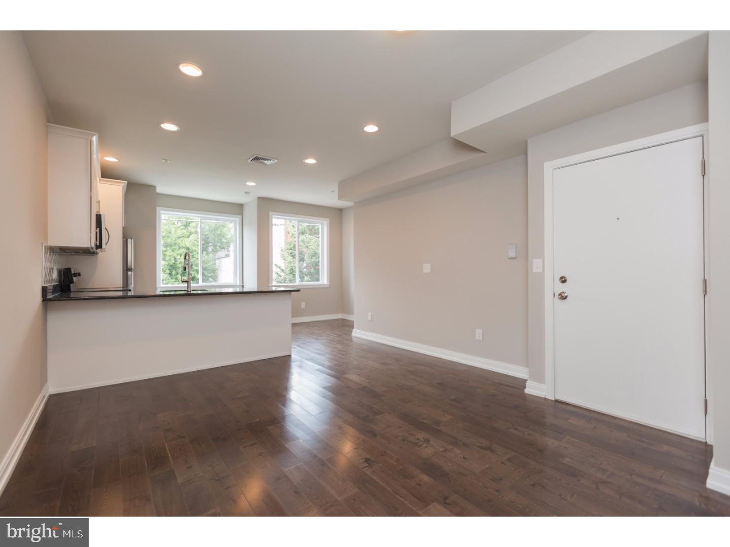 KENSINGTON - Residential