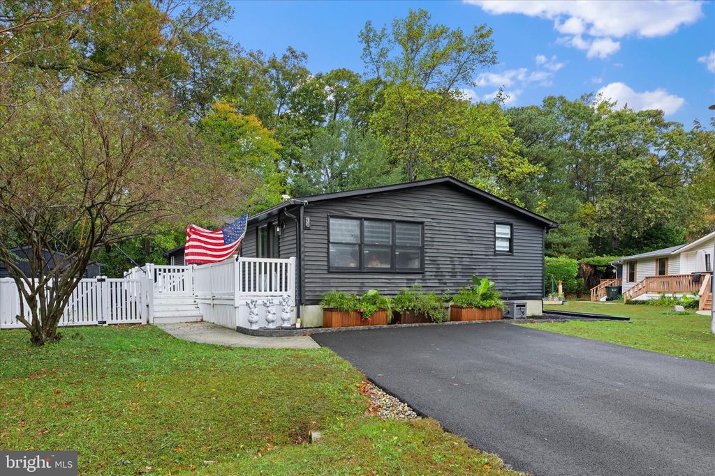 Photo of 23335 Kent Court, LEWES, DE 19958 (MLS # DESU2099816)