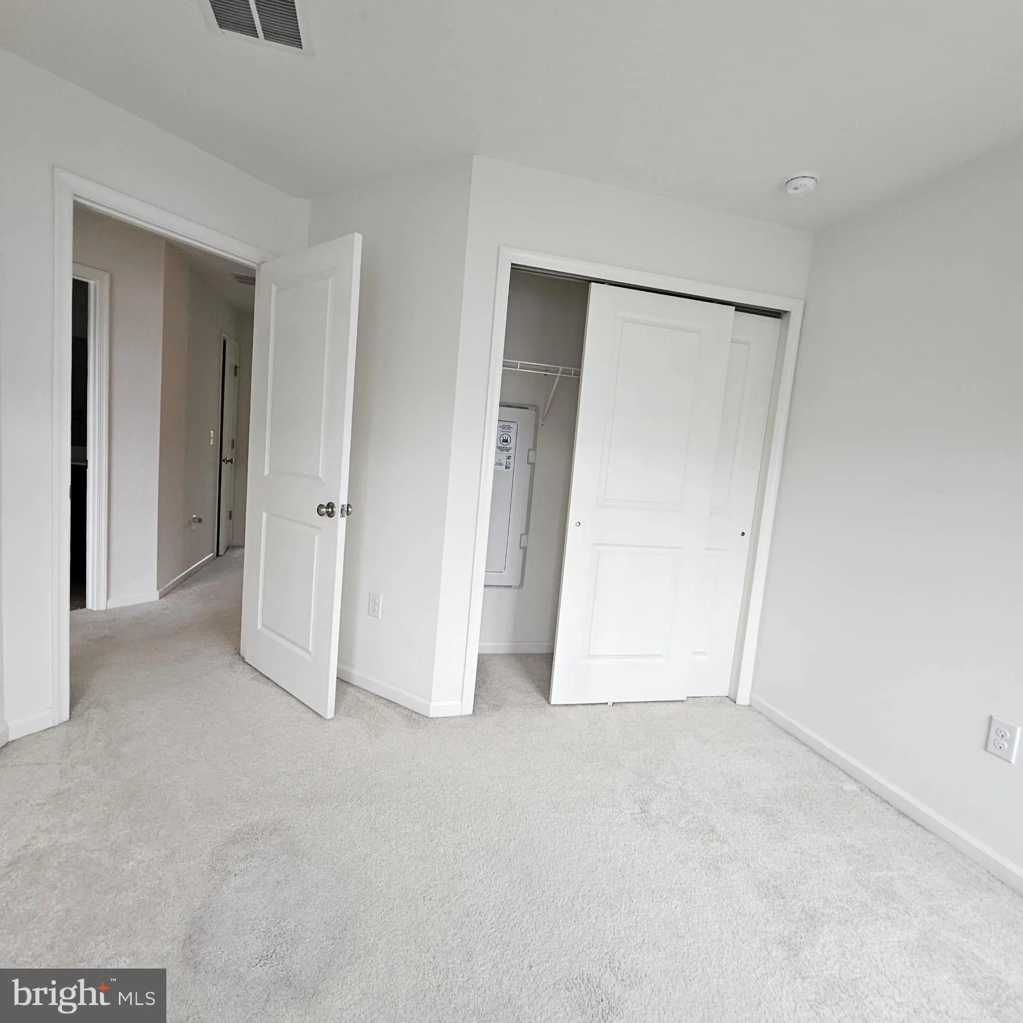 Florence, New Jersey 08518, United States, 3 Bedrooms Bedrooms, ,4 BathroomsBathrooms,Residential,Coming Soon,168938