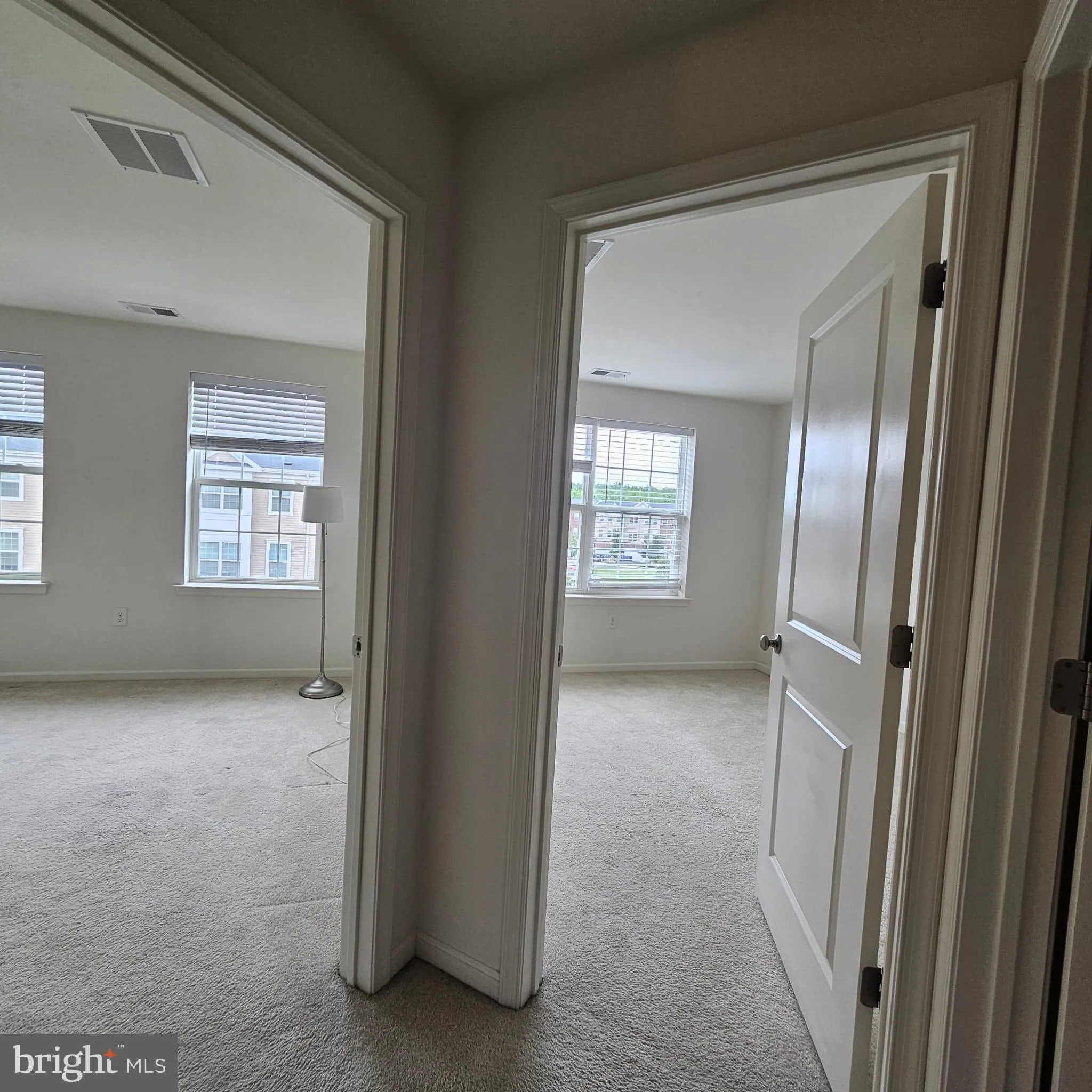 Florence, New Jersey 08518, United States, 3 Bedrooms Bedrooms, ,4 BathroomsBathrooms,Residential,Coming Soon,168938