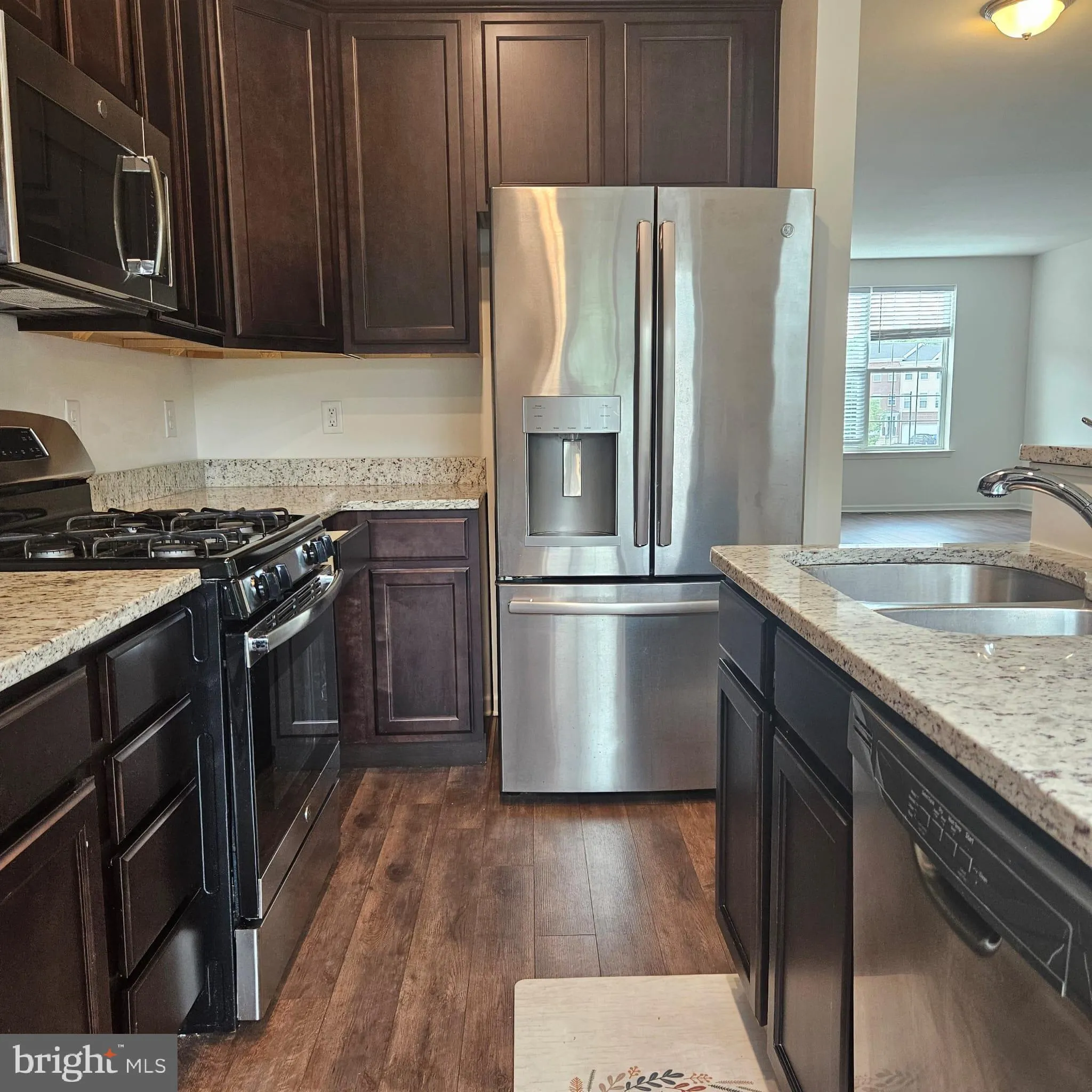 Florence, New Jersey 08518, United States, 3 Bedrooms Bedrooms, ,4 BathroomsBathrooms,Residential,Coming Soon,168938