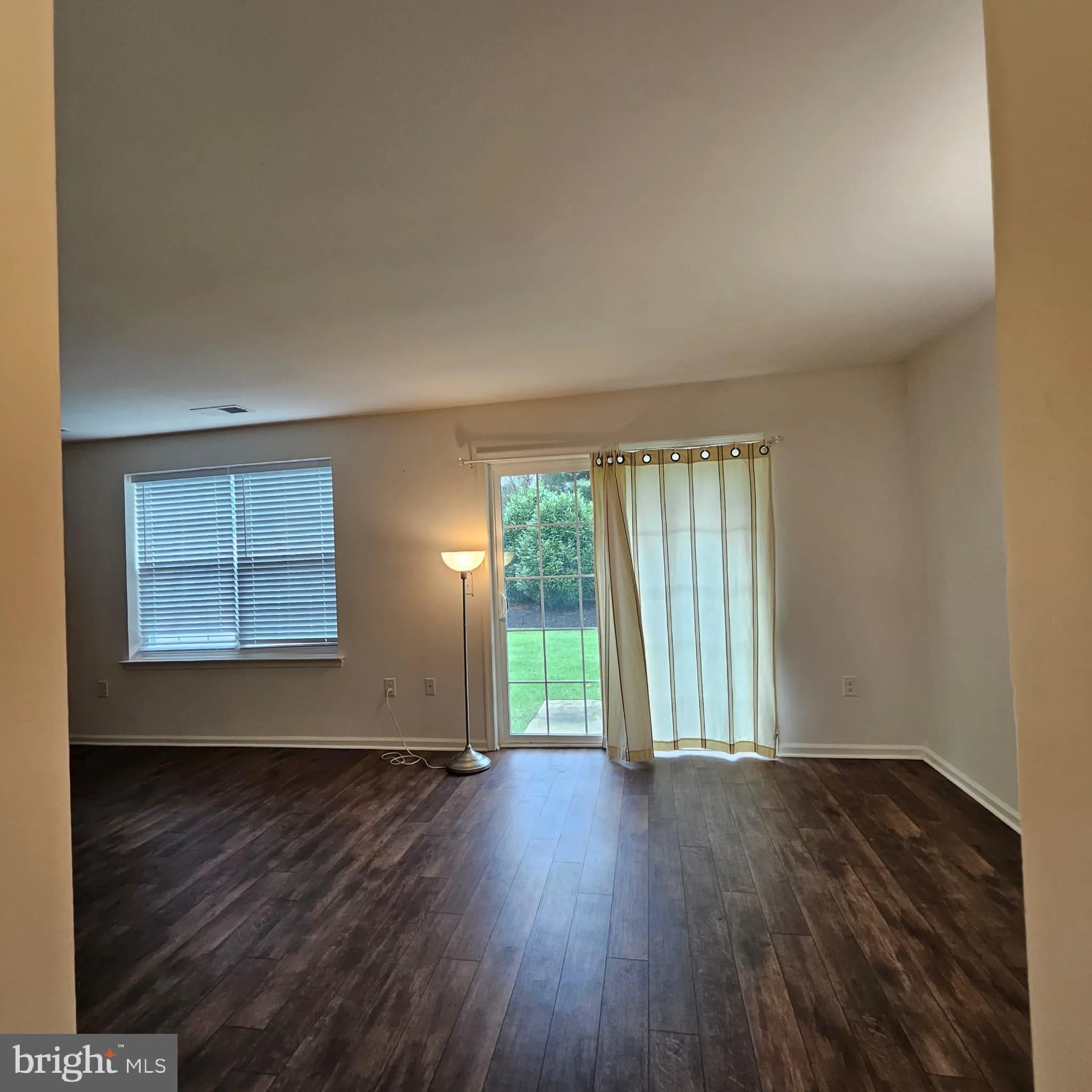 Florence, New Jersey 08518, United States, 3 Bedrooms Bedrooms, ,4 BathroomsBathrooms,Residential,Coming Soon,168938