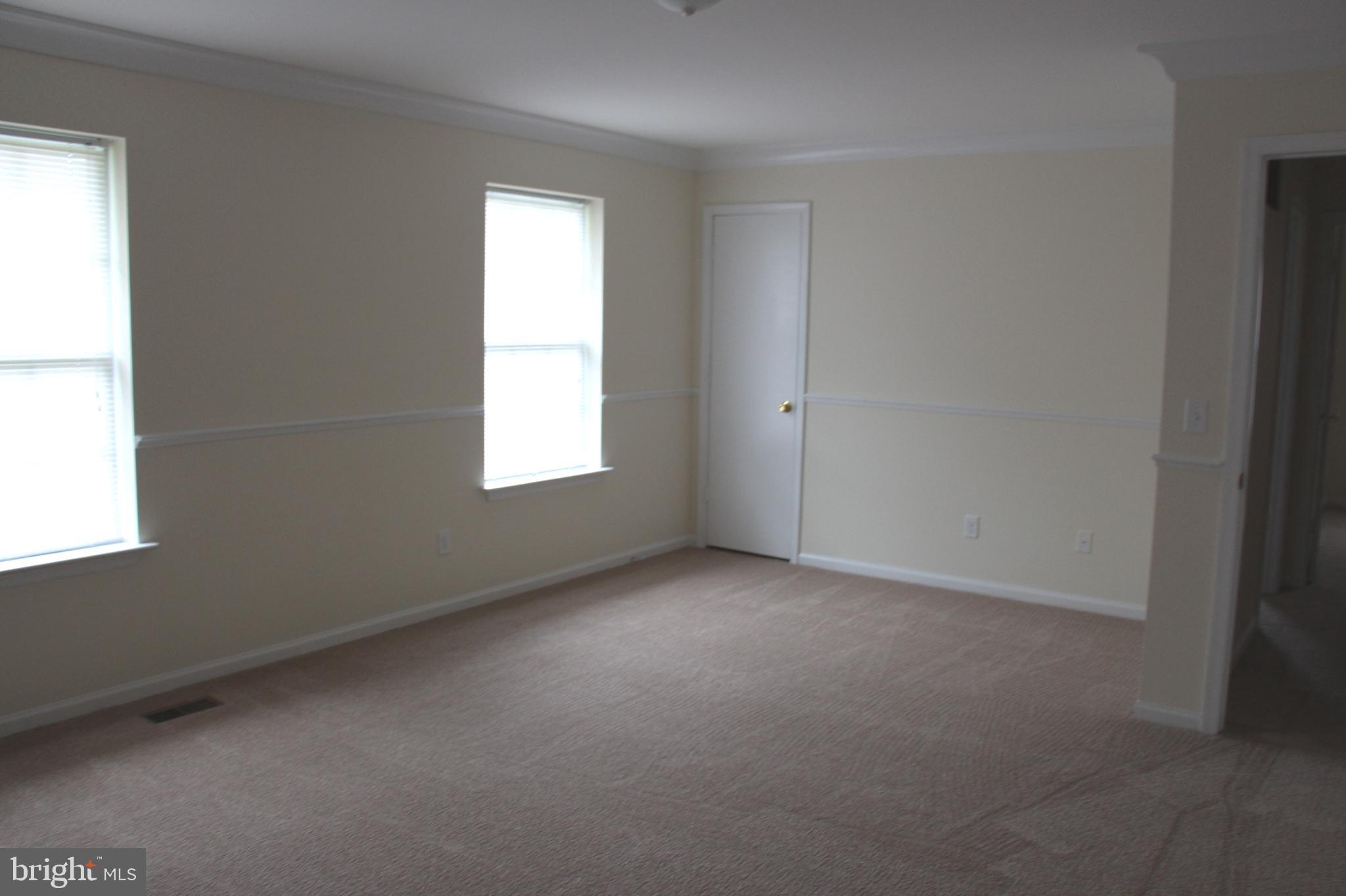 GOLTON - Residential Lease