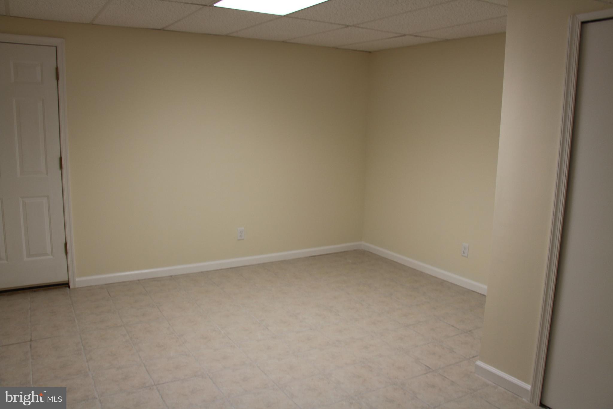 GOLTON - Residential Lease