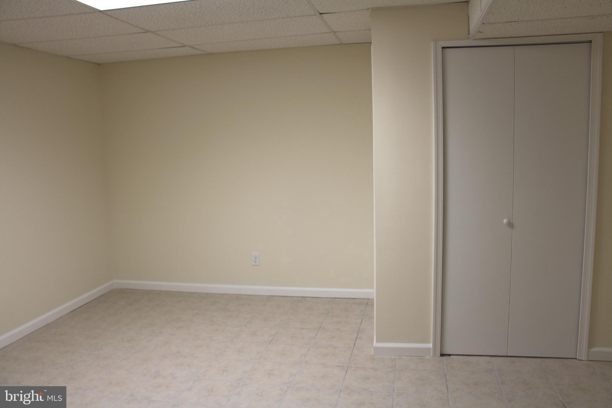 GOLTON - Residential Lease