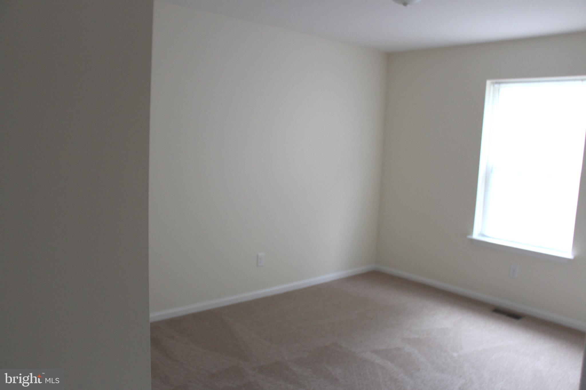 GOLTON - Residential Lease