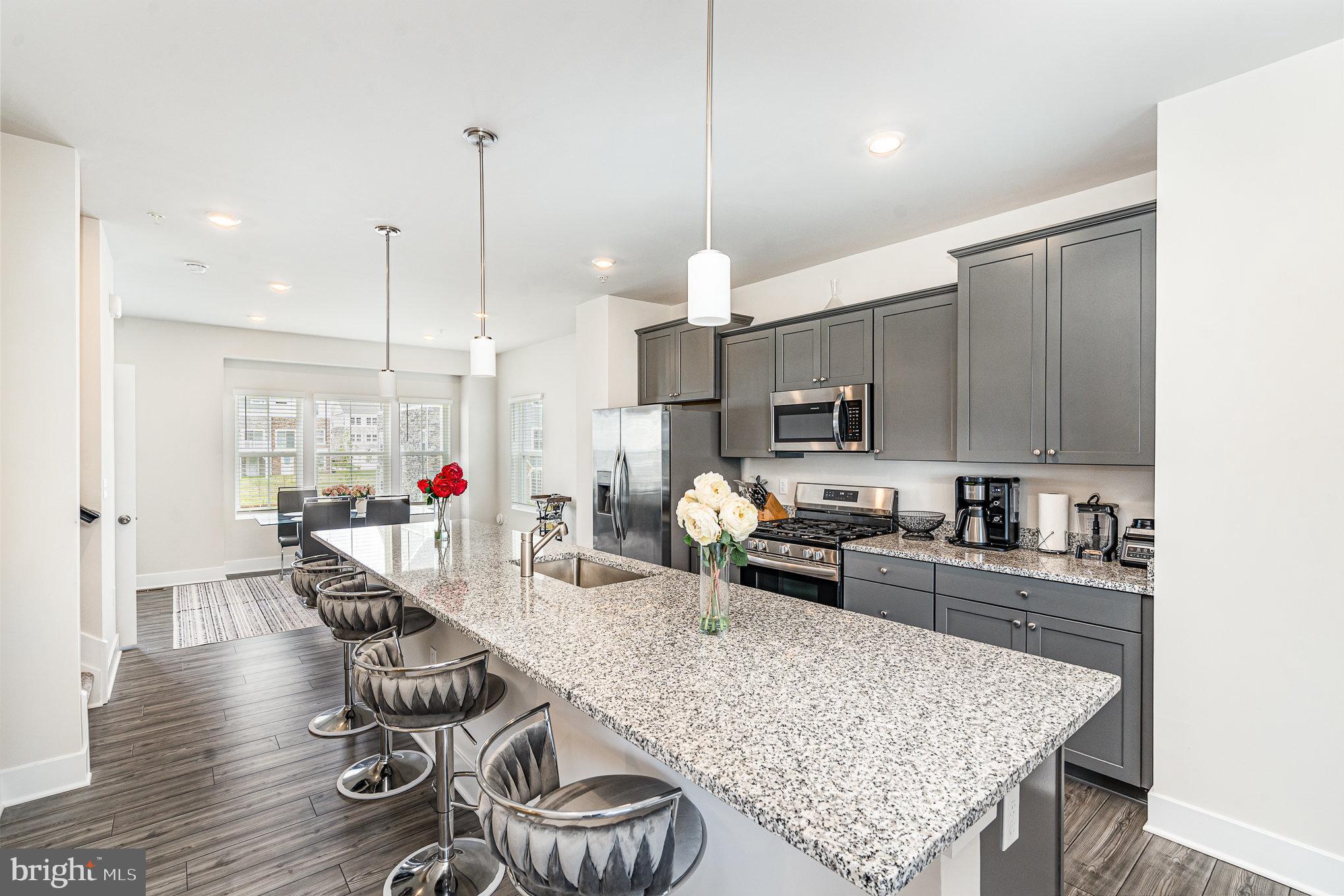 ST CHARLES - Residential Lease