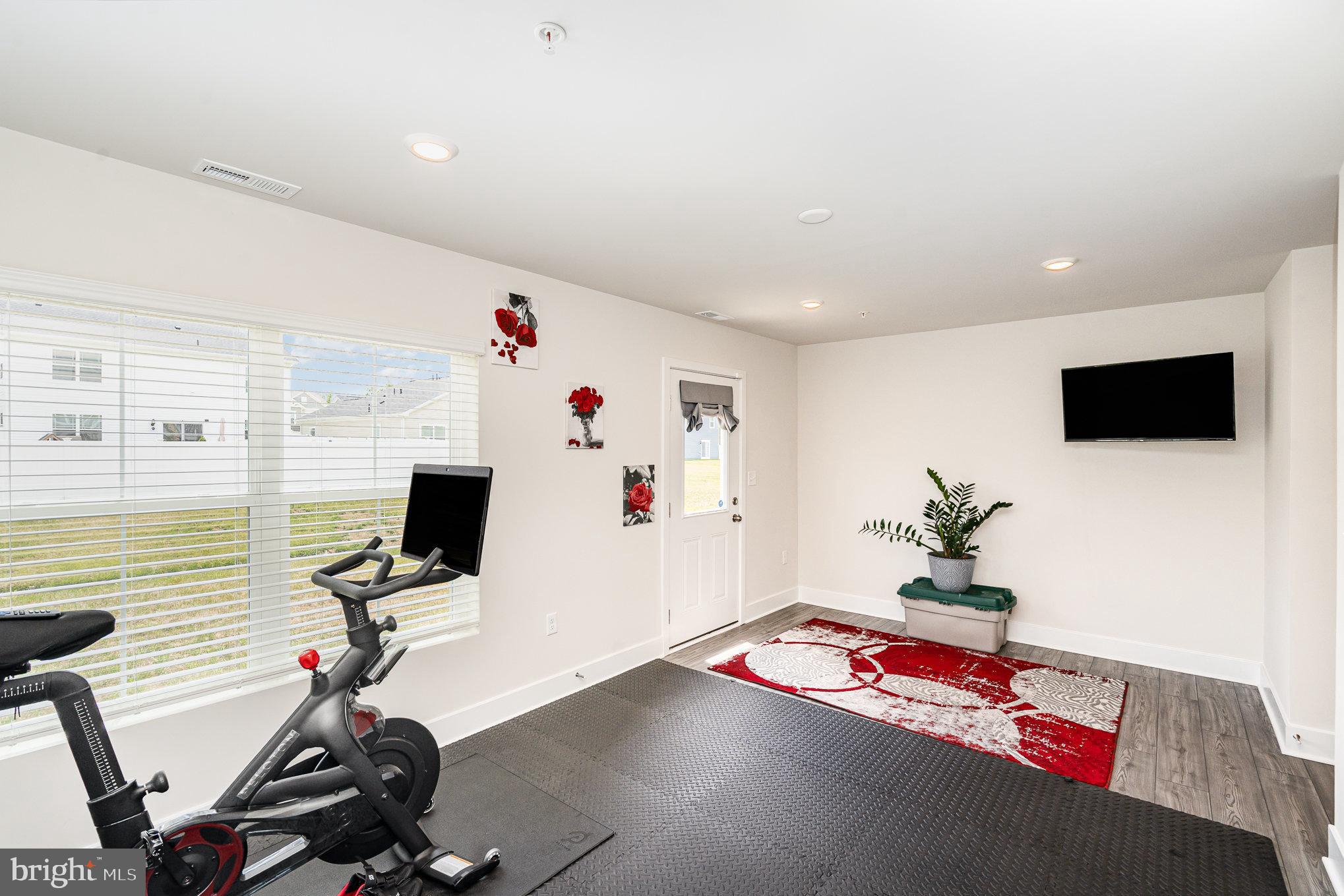 ST CHARLES - Residential Lease