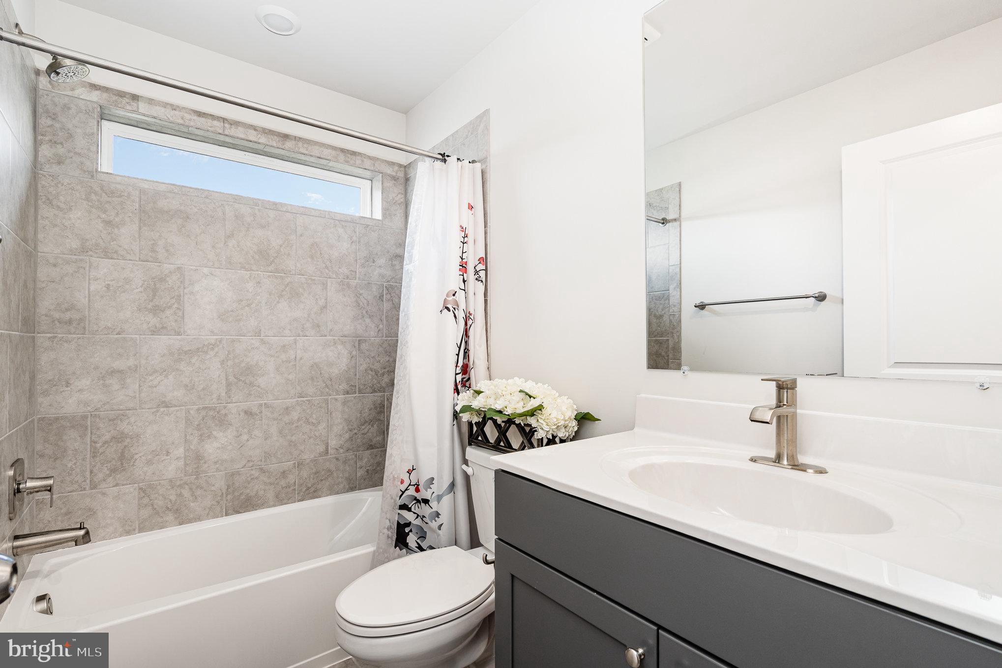 ST CHARLES - Residential Lease