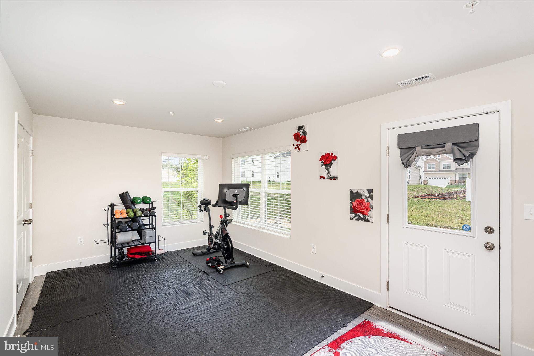 ST CHARLES - Residential Lease