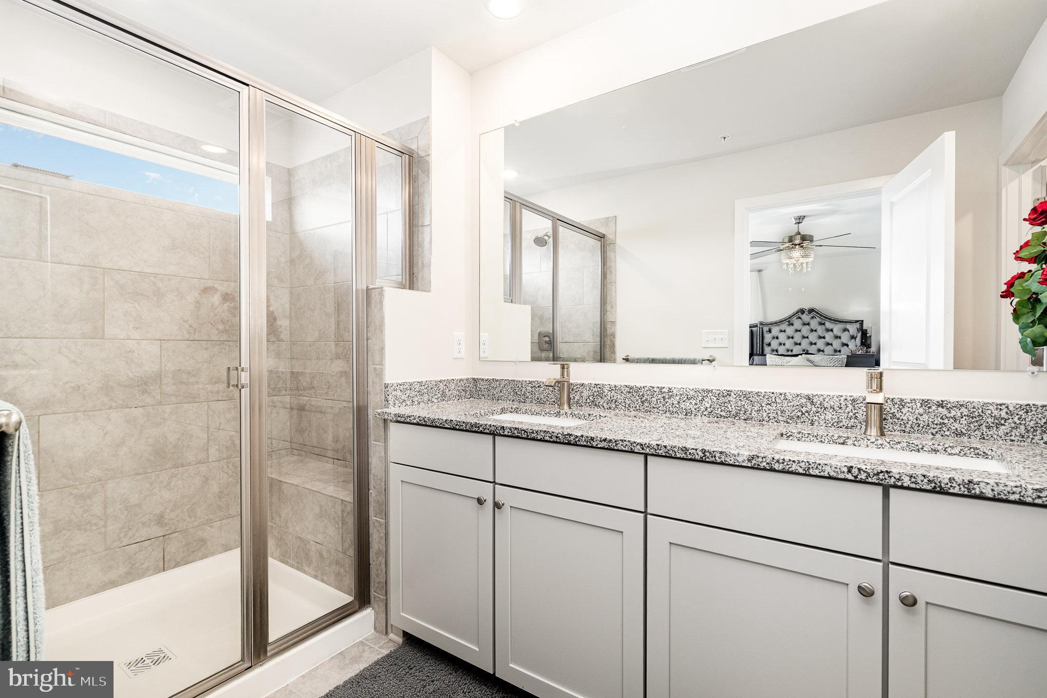 ST CHARLES - Residential Lease