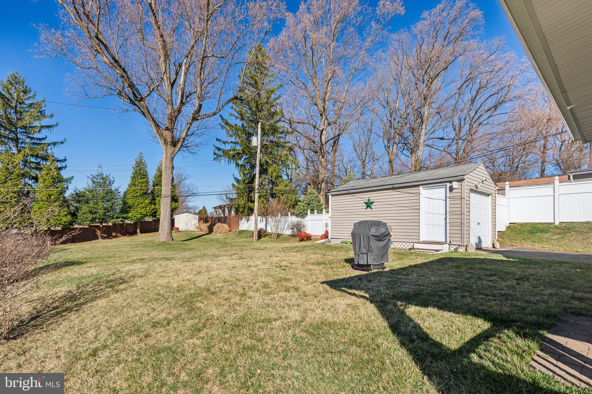 SOMERTON - Residential