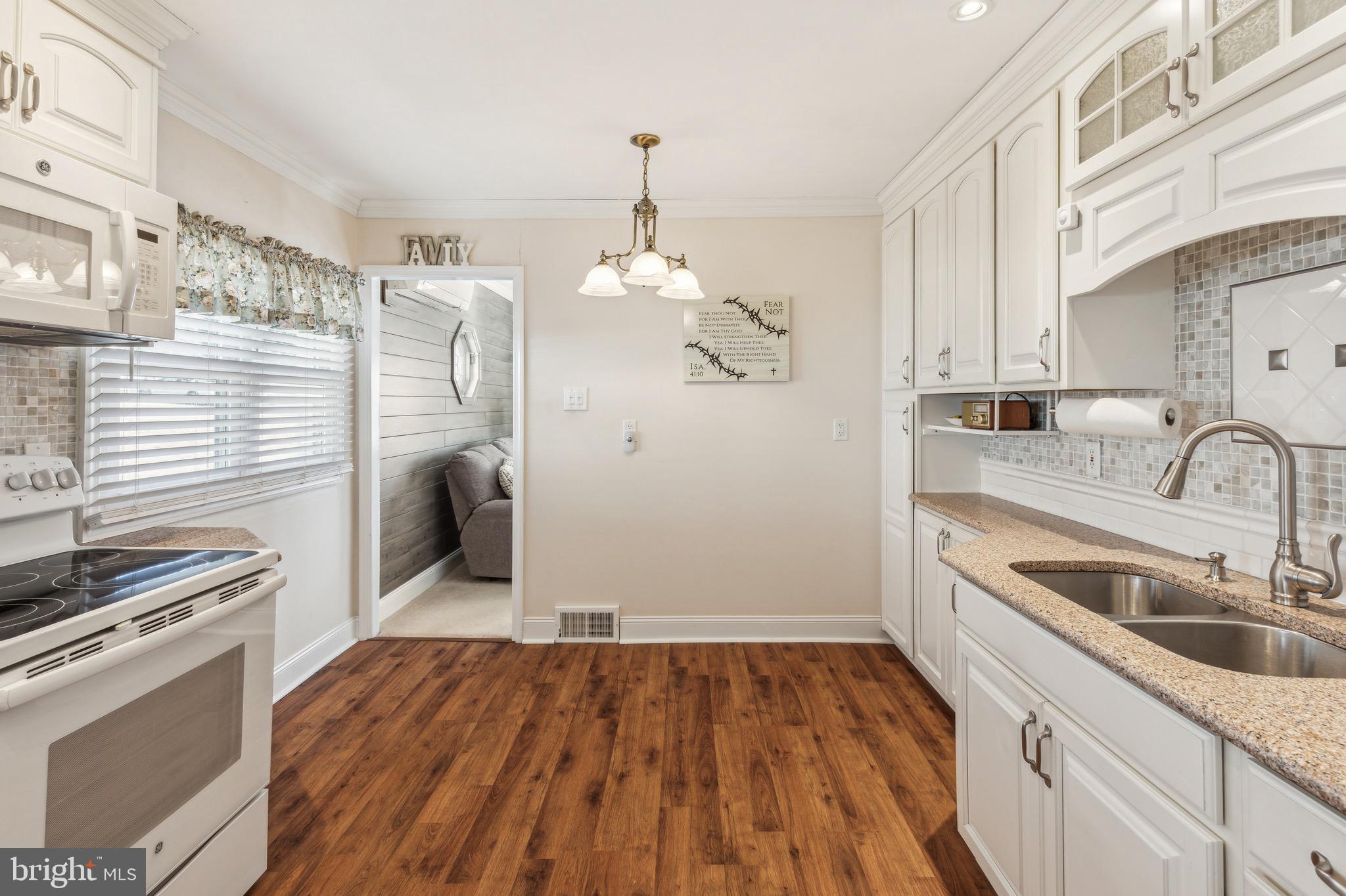 SOMERTON - Residential