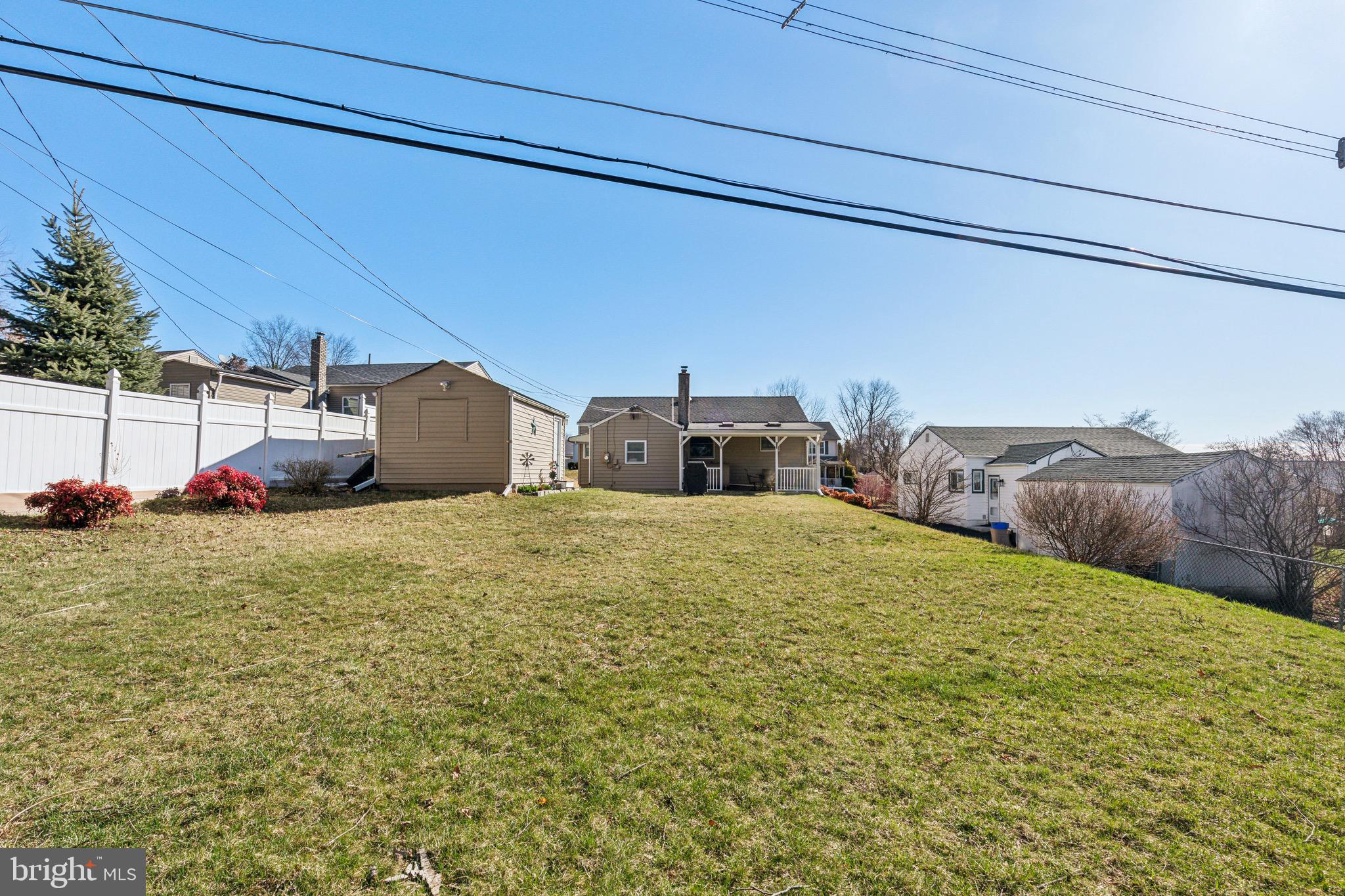 SOMERTON - Residential