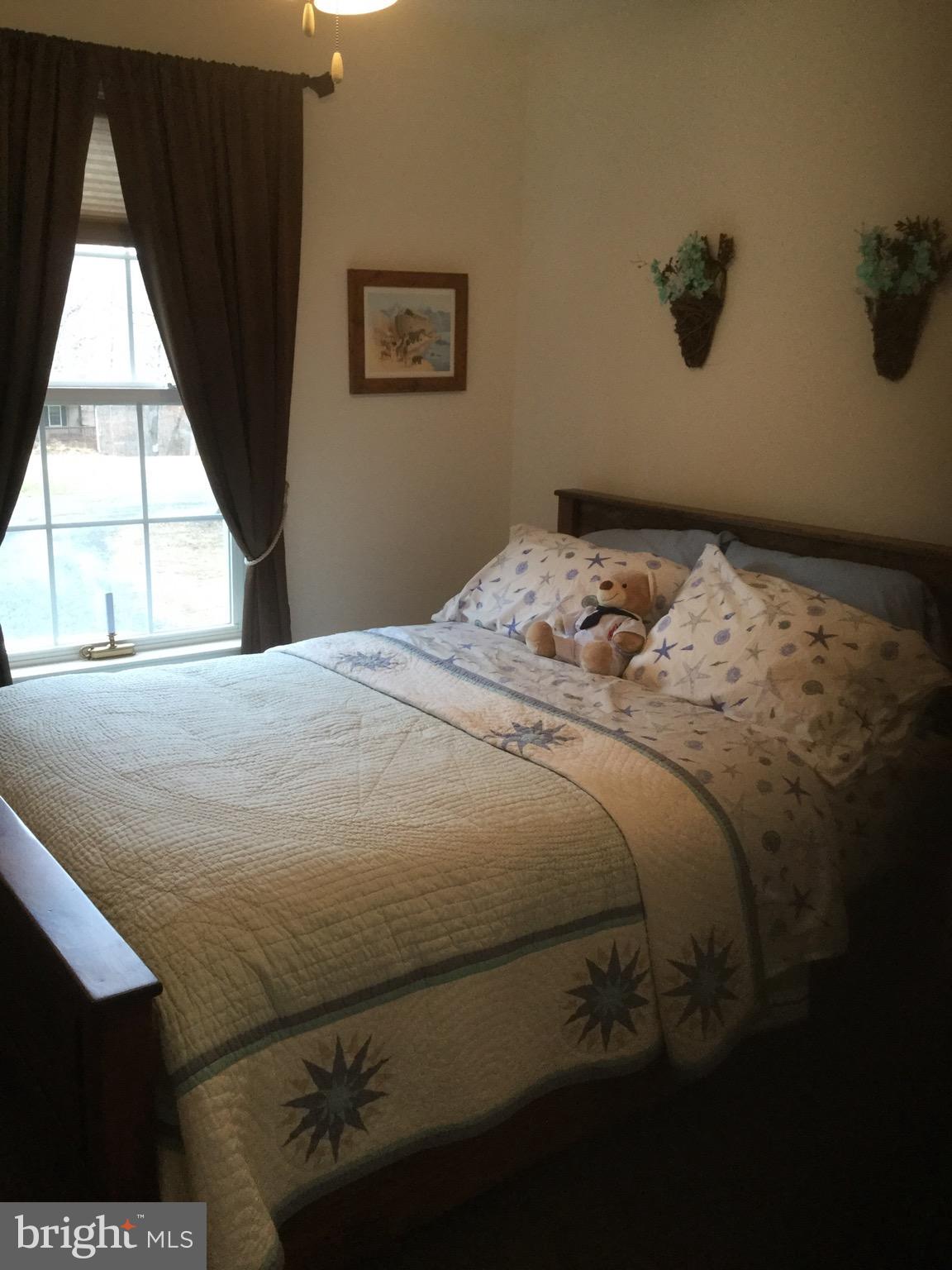 ROYAL VIEW ESTATES - Residential