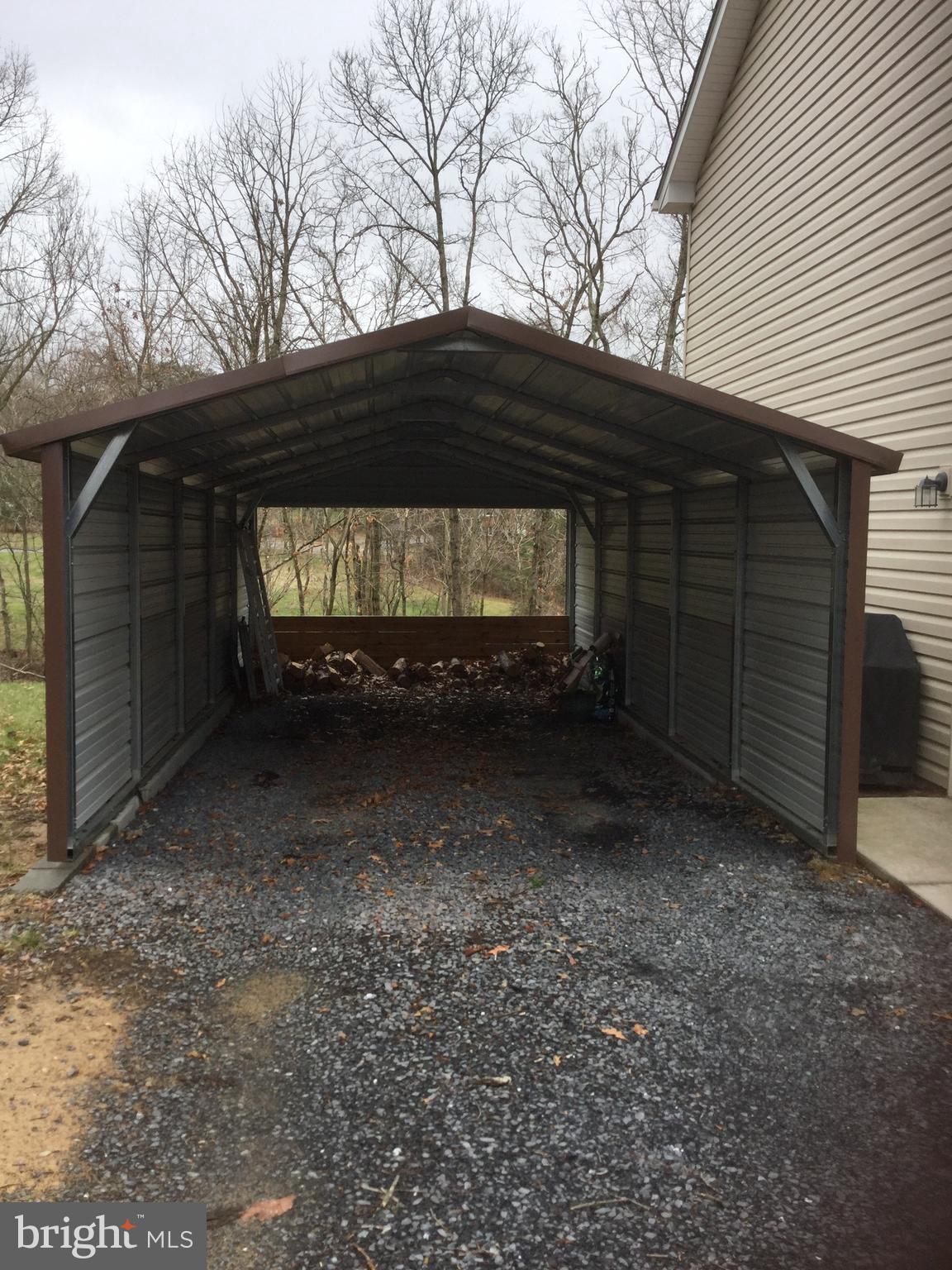 ROYAL VIEW ESTATES - Residential