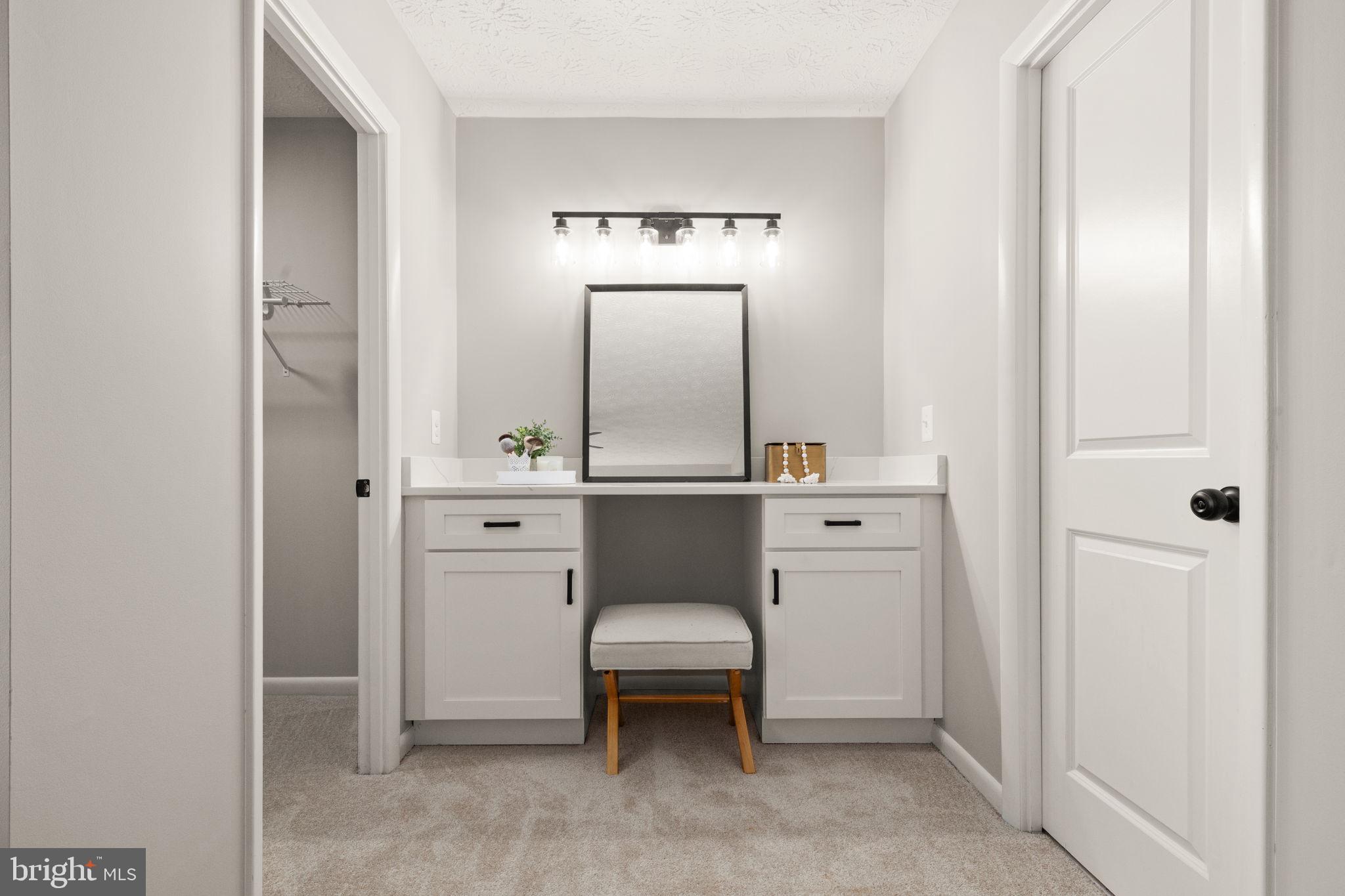 WEST SHORE - Residential