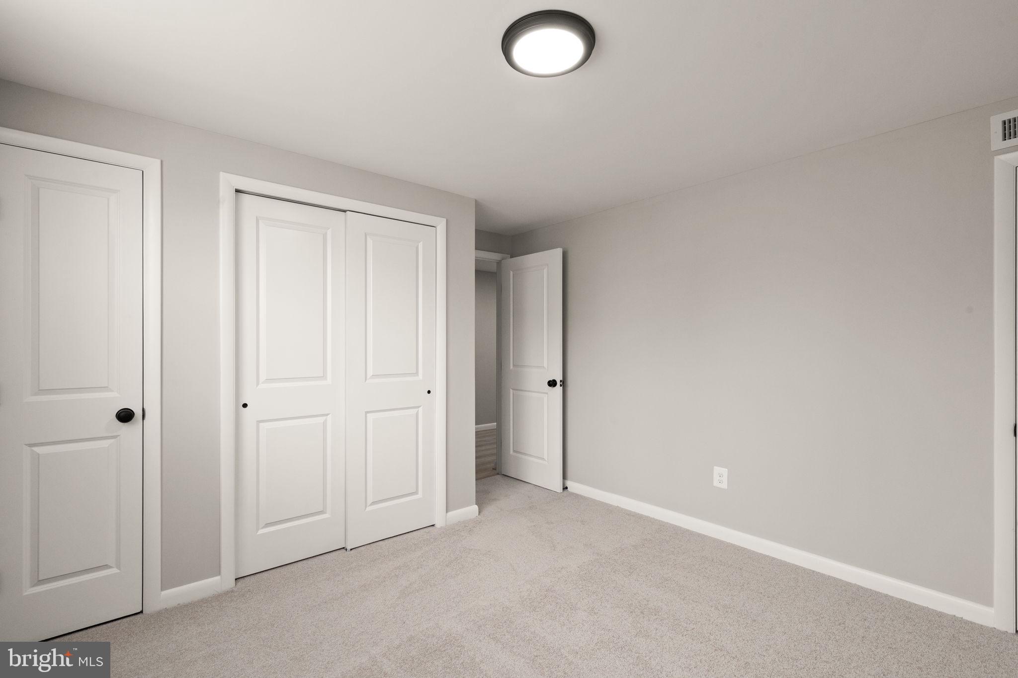 WEST SHORE - Residential