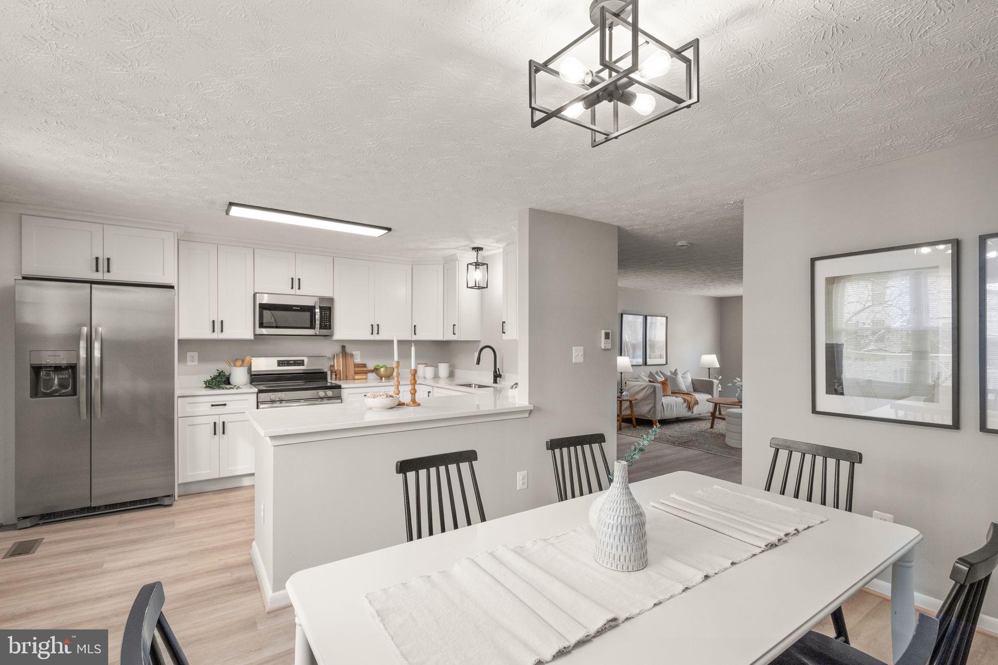 WEST SHORE - Residential