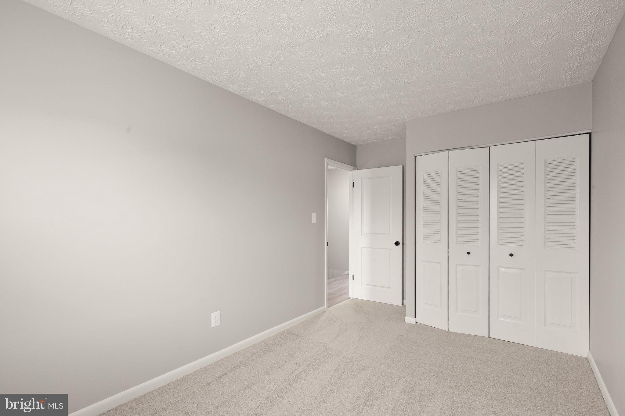 WEST SHORE - Residential