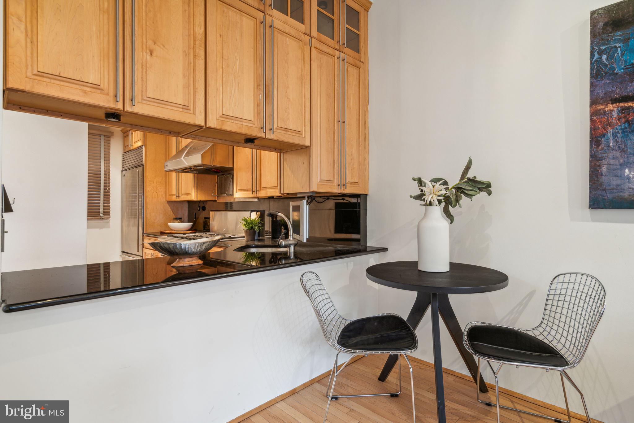 RITTENHOUSE SQUARE - Residential