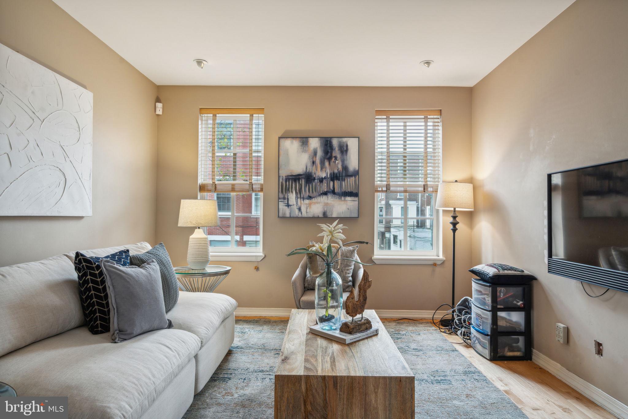 RITTENHOUSE SQUARE - Residential