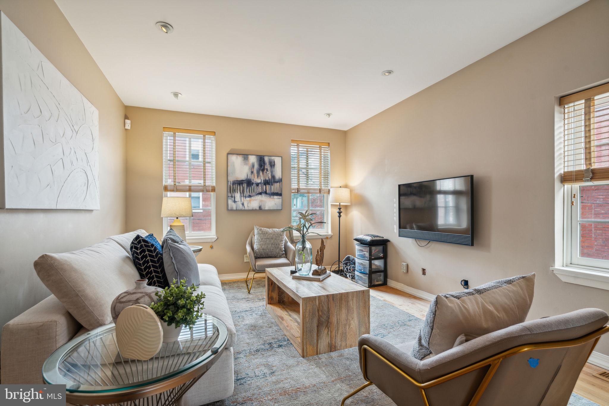 RITTENHOUSE SQUARE - Residential