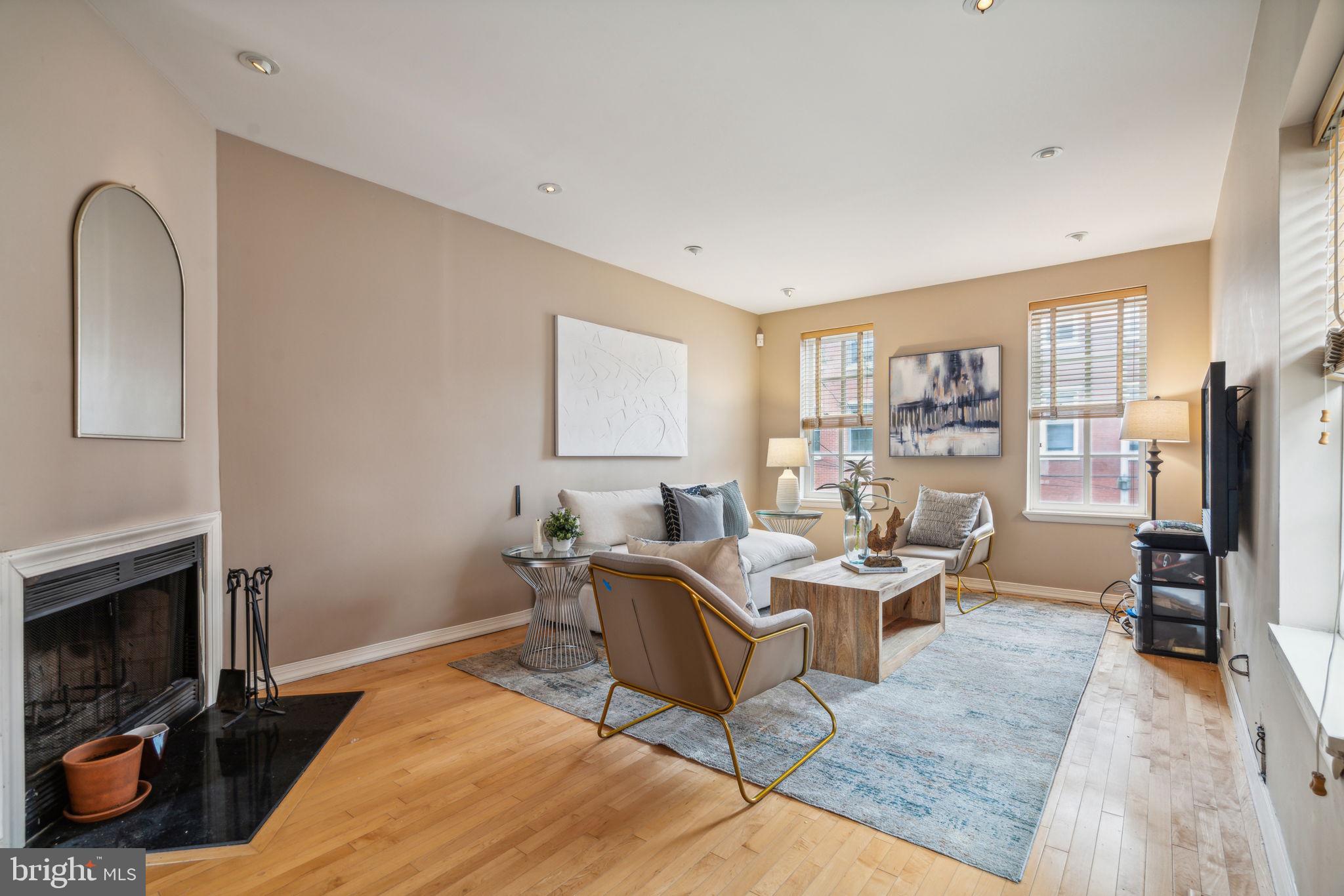 RITTENHOUSE SQUARE - Residential