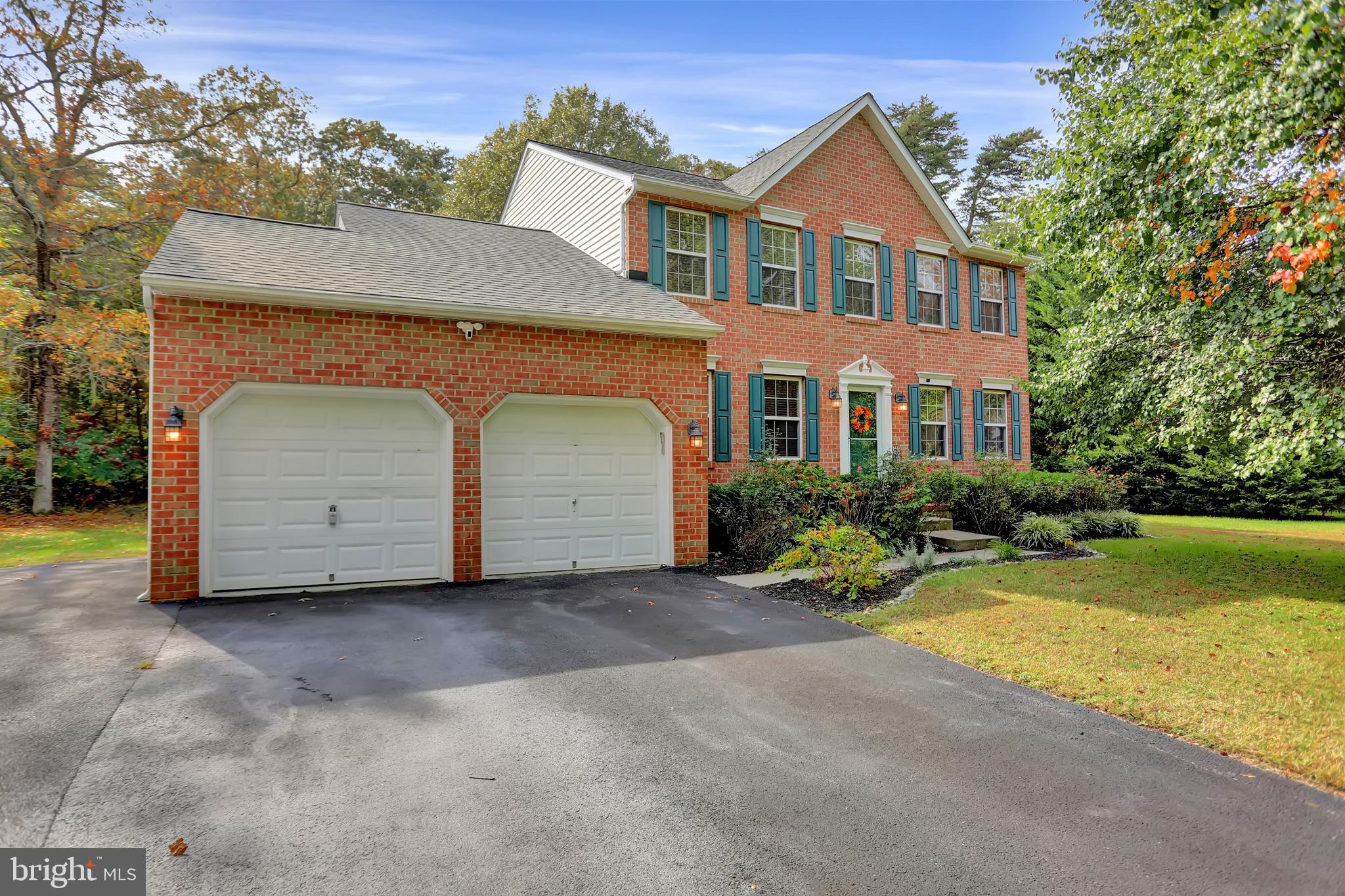 207 WESTON WOODS DRIVE