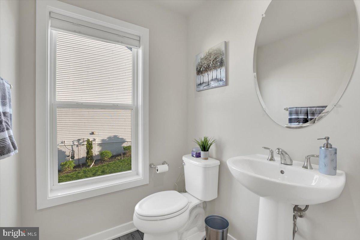 LENAH MILL - Residential