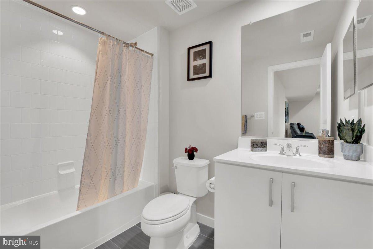 LENAH MILL - Residential