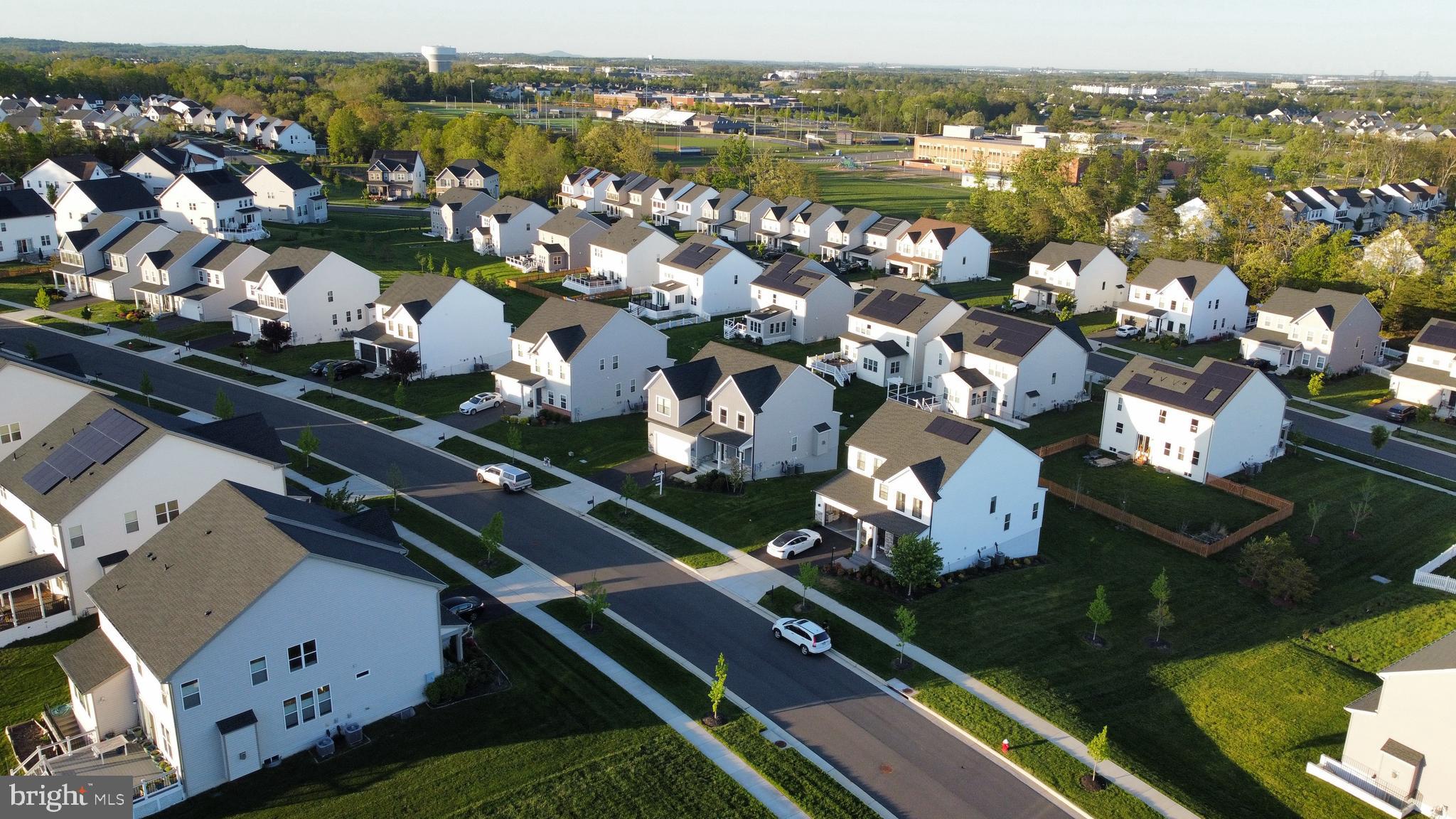 LENAH MILL - Residential