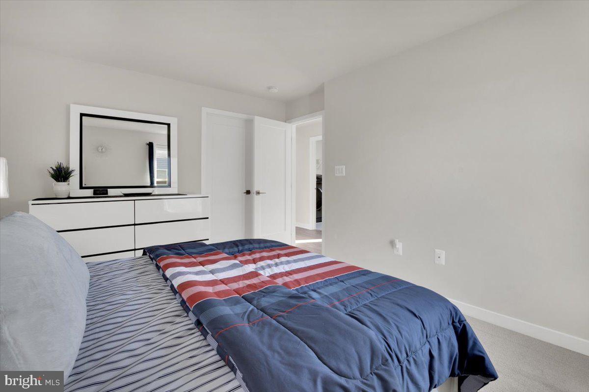 LENAH MILL - Residential