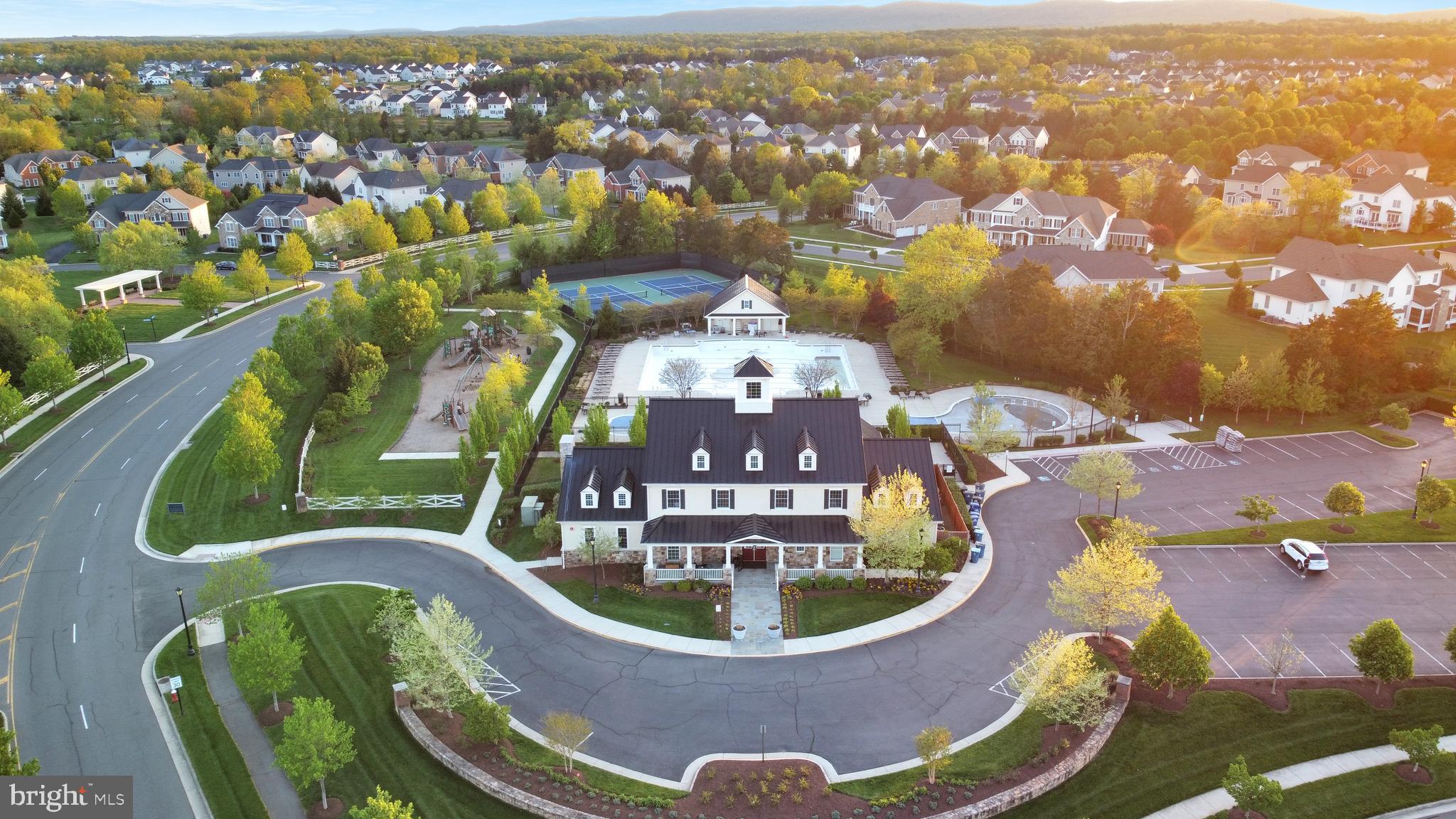 LENAH MILL - Residential