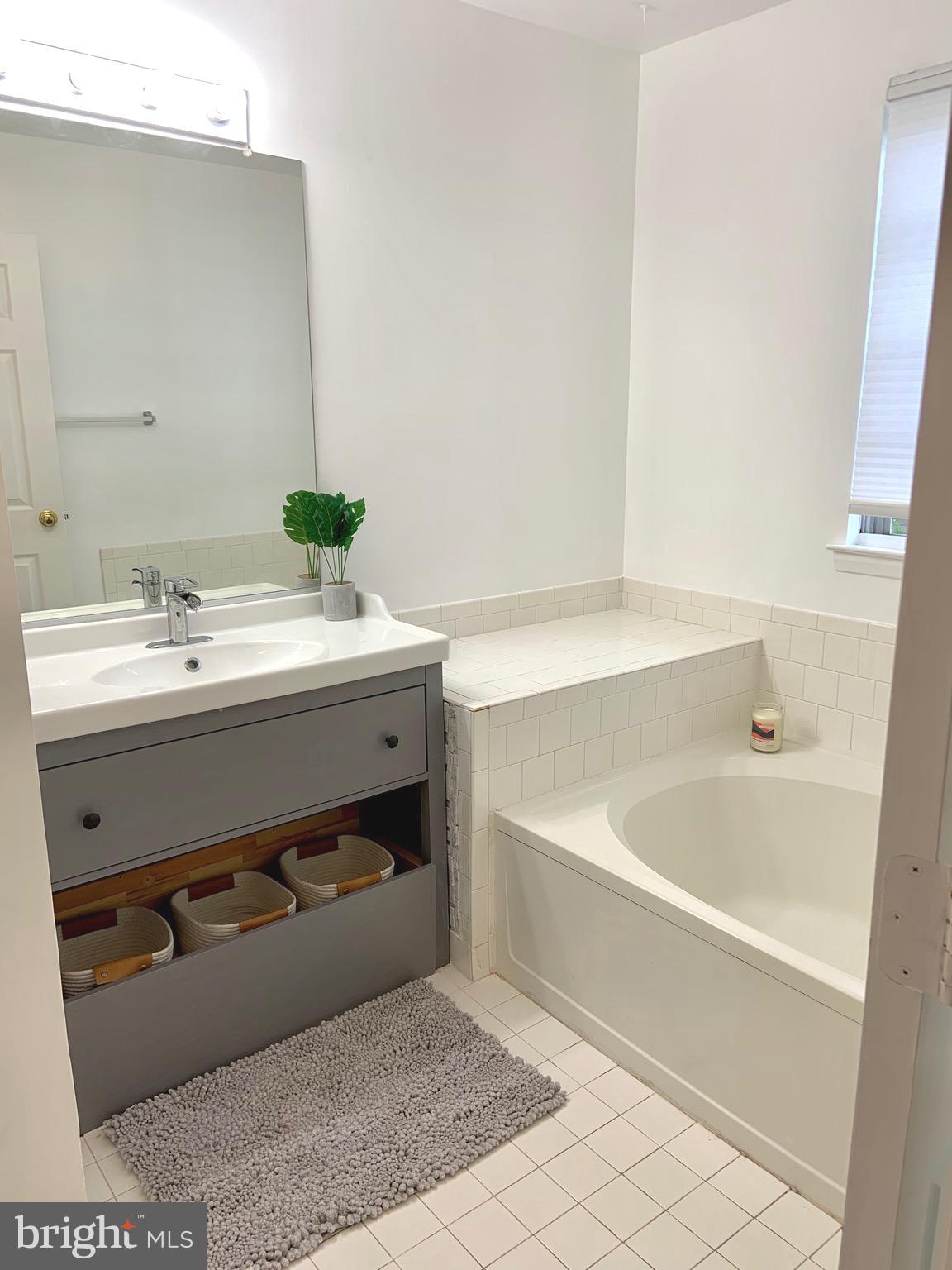 WOODLAND VILLAGE - Residential