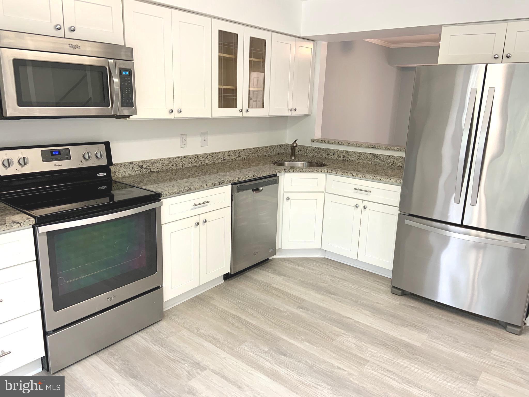 WOODLAND VILLAGE - Residential