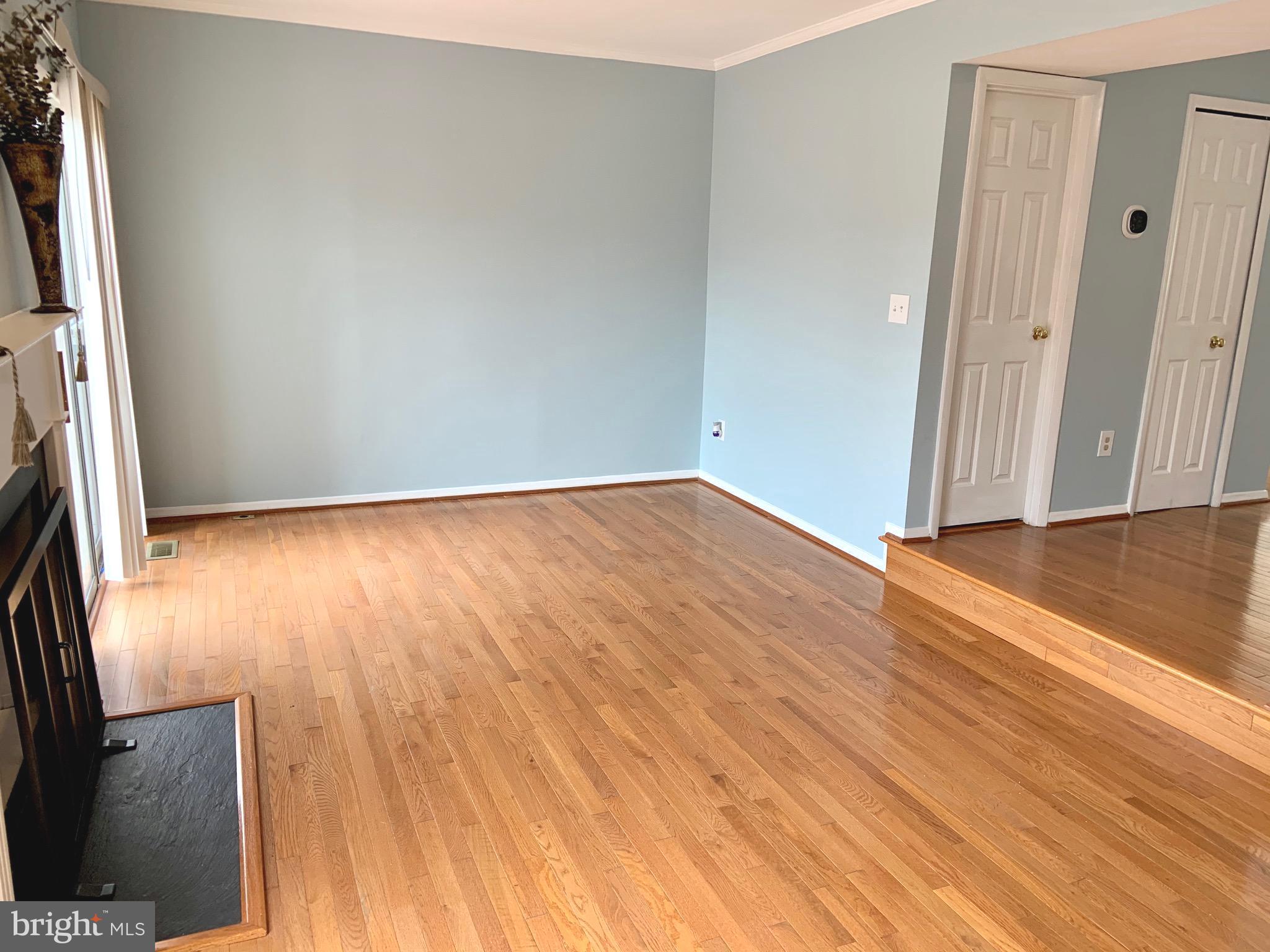 WOODLAND VILLAGE - Residential