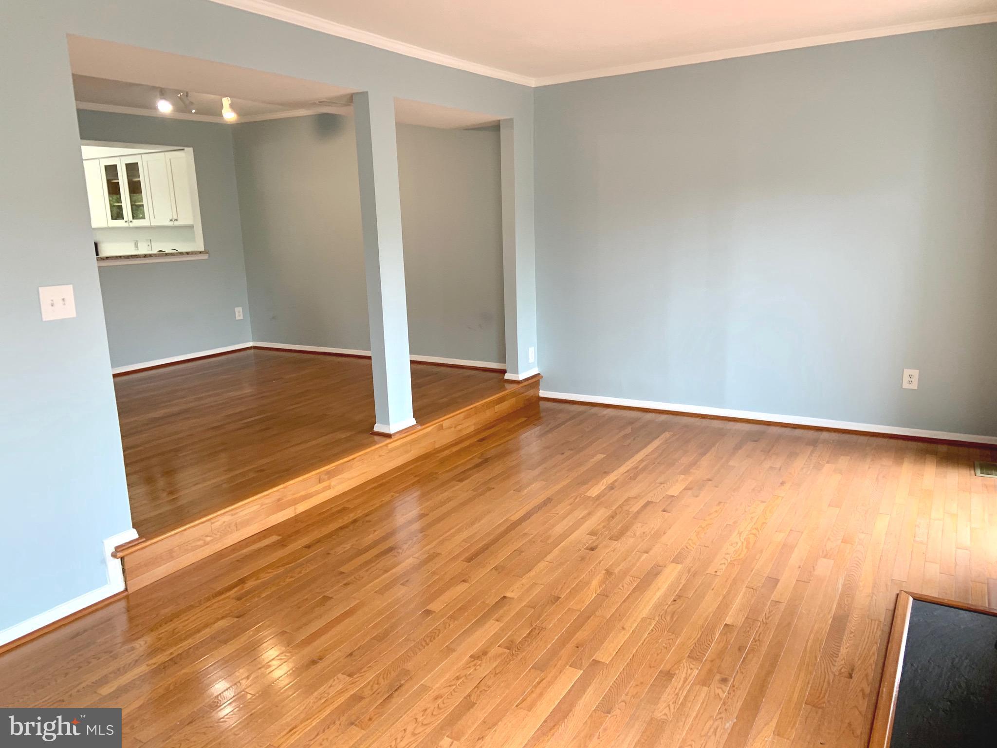 WOODLAND VILLAGE - Residential