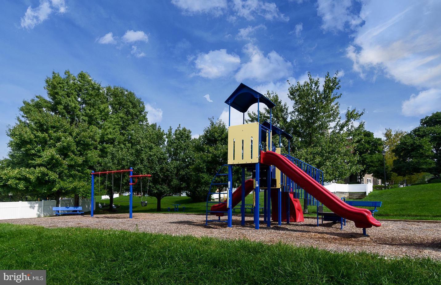 WOODLAND VILLAGE - Residential