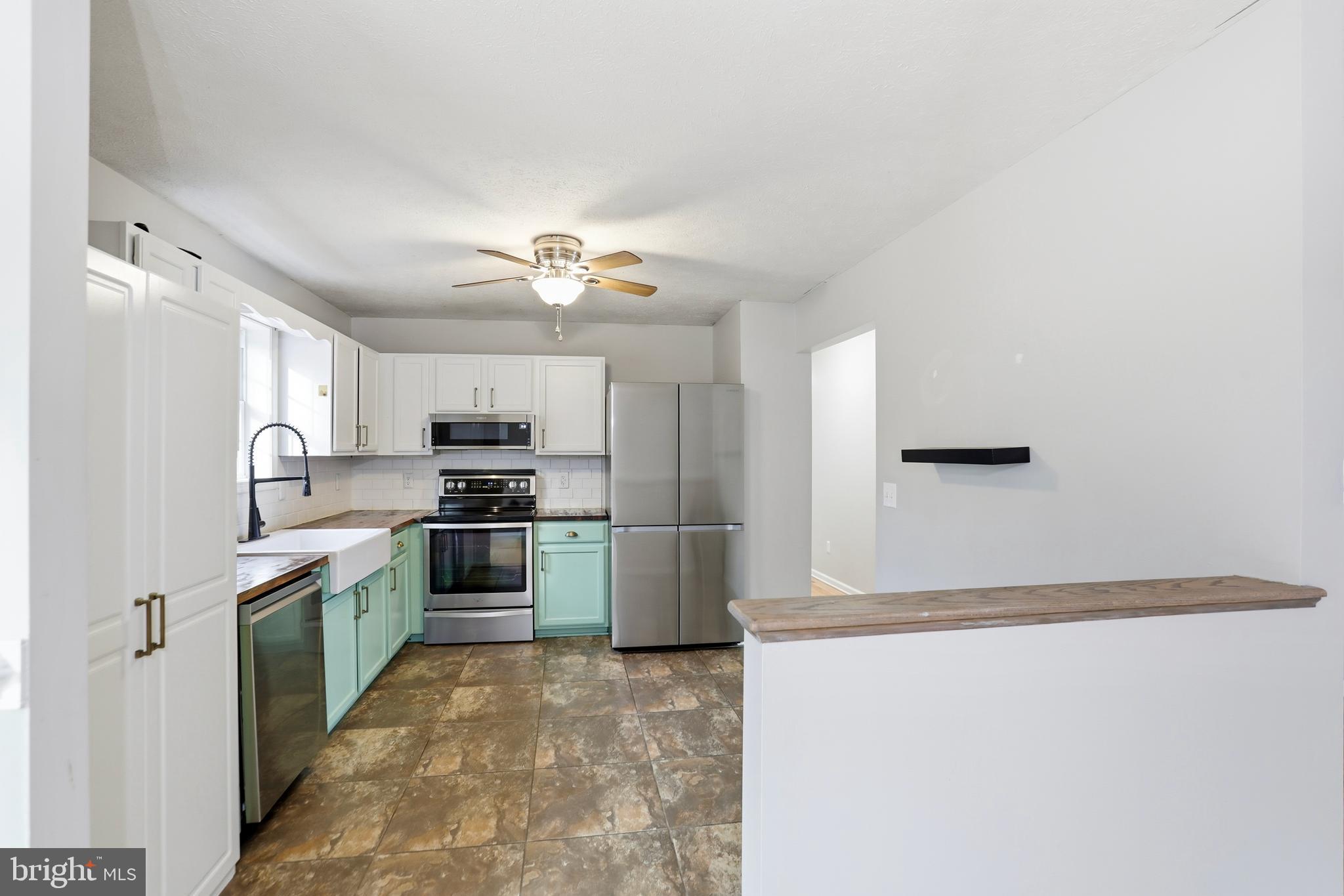 WILDFLOWER RIDGE - Residential