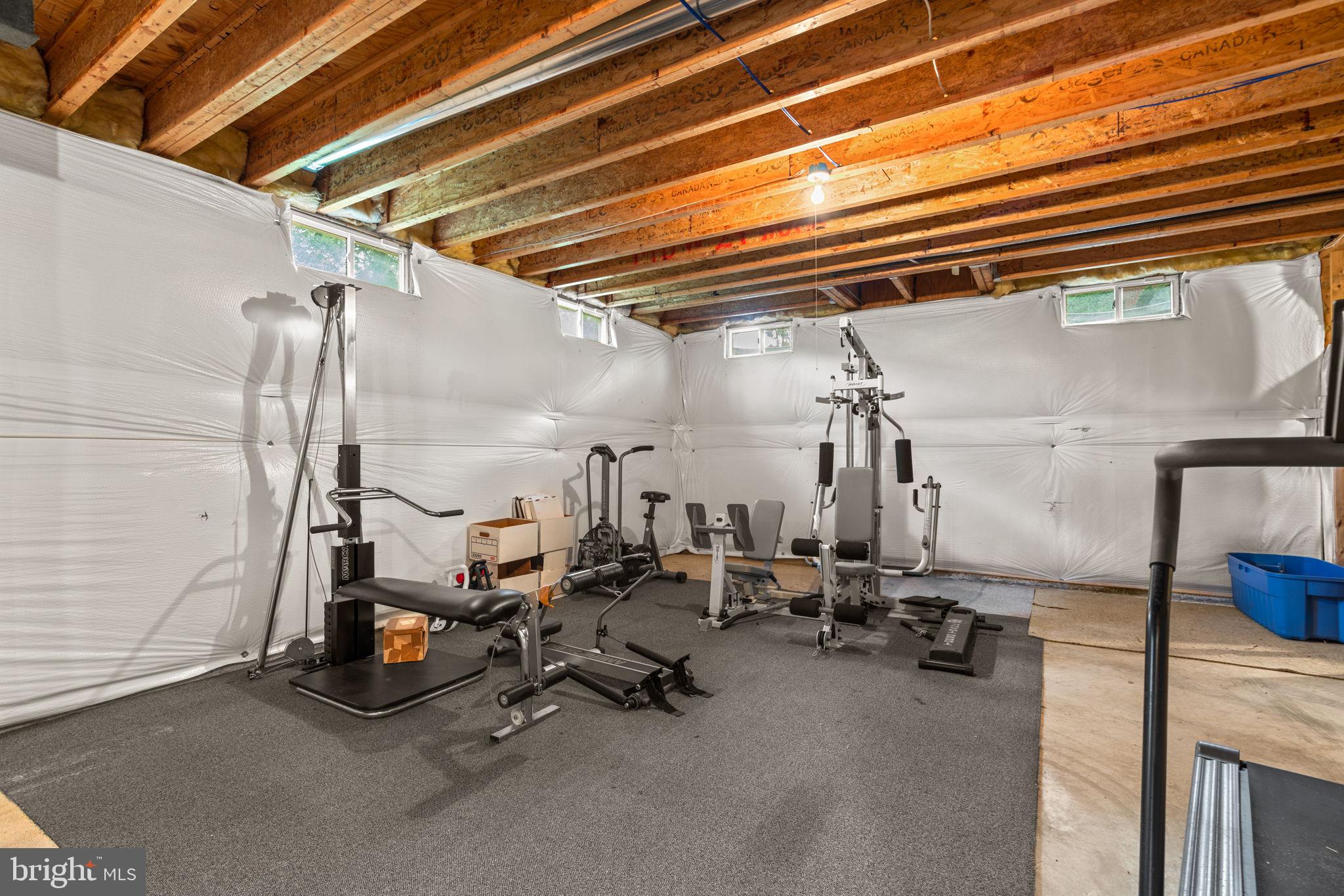 HAMPSHIRE GREENS - Residential