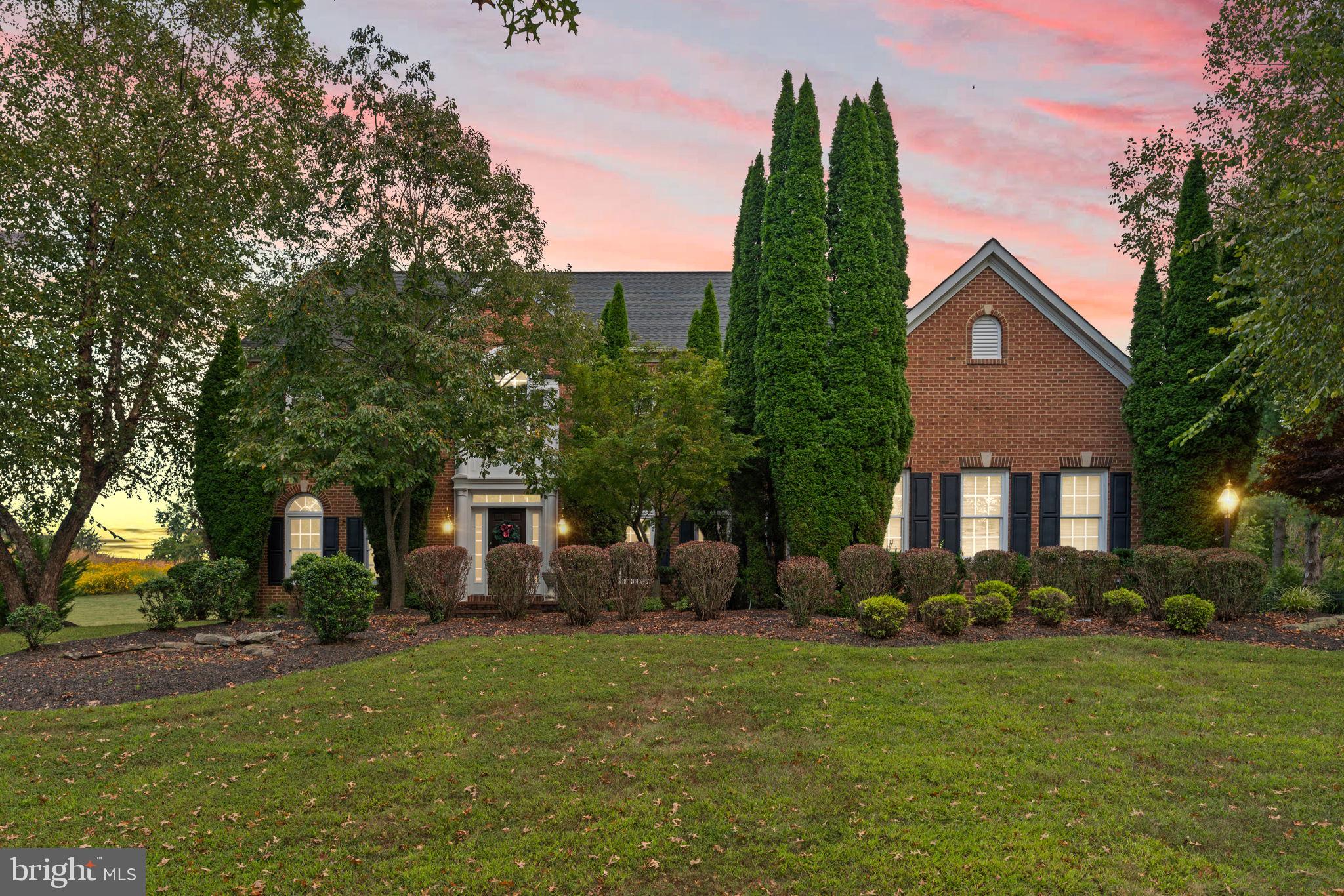 HAMPSHIRE GREENS - Residential