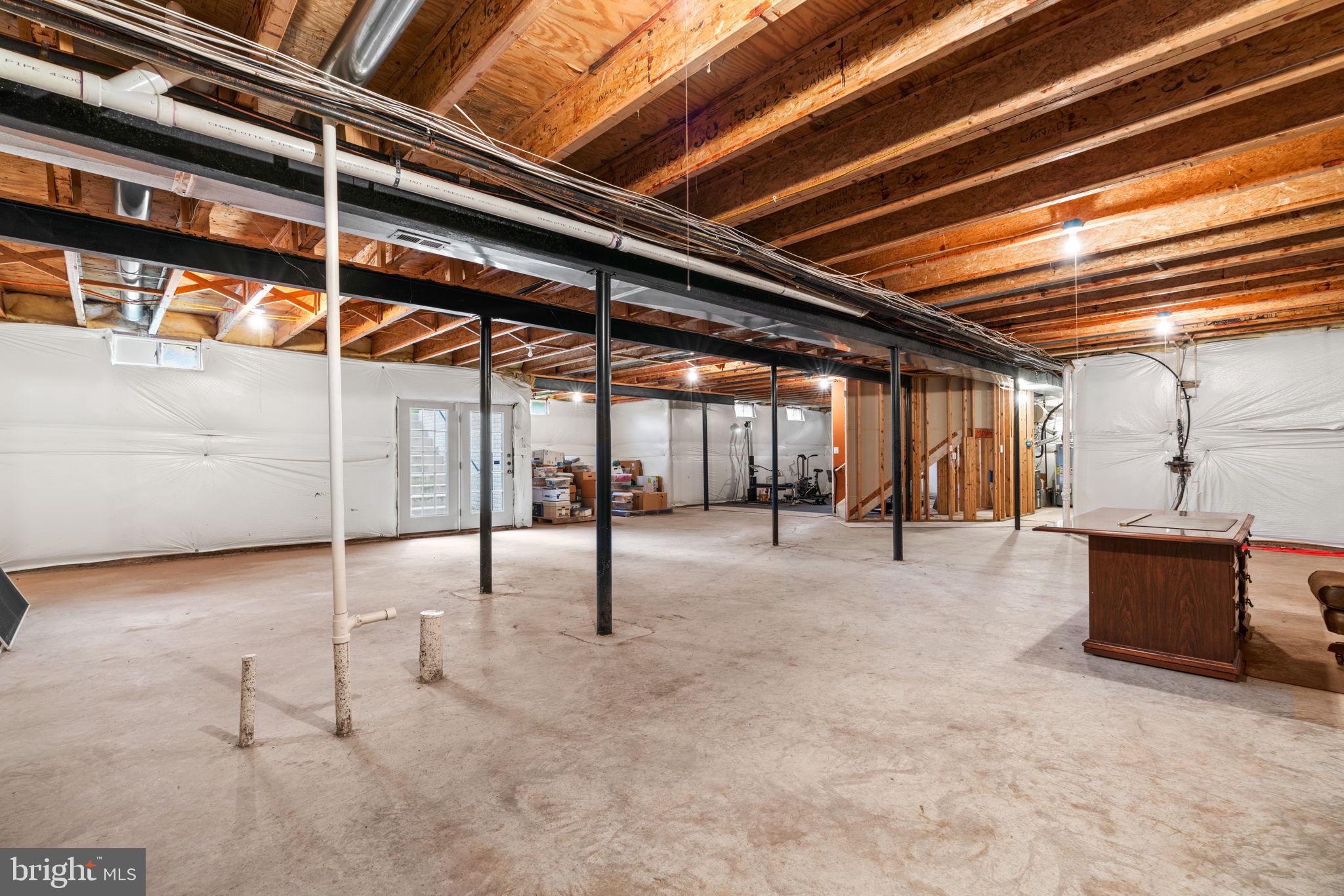 HAMPSHIRE GREENS - Residential