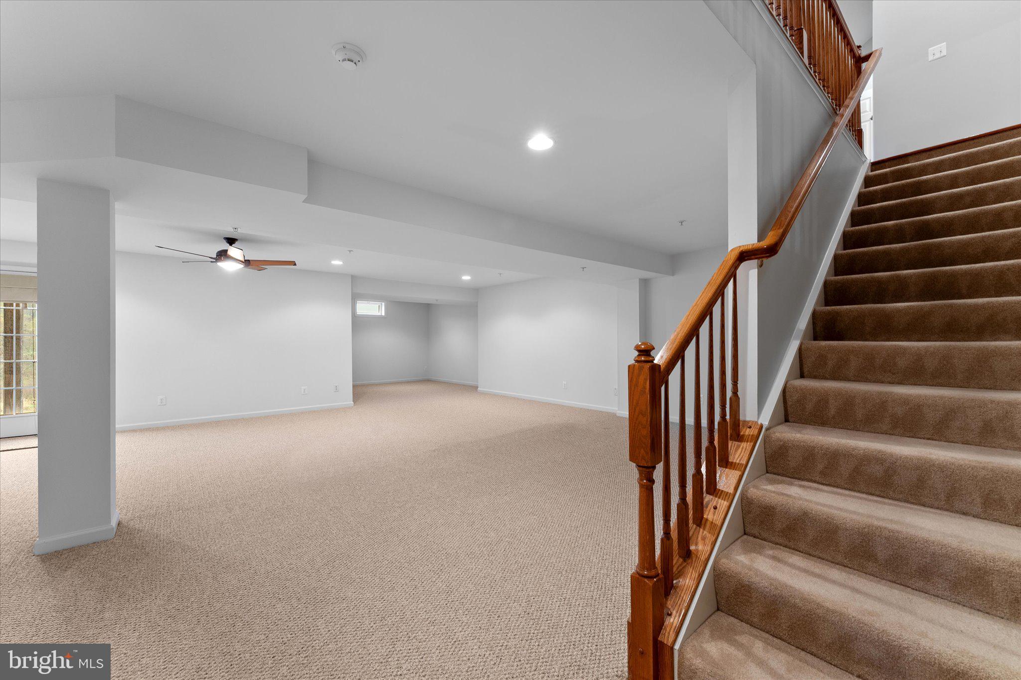 SUFFIELD MEADOWS - Residential