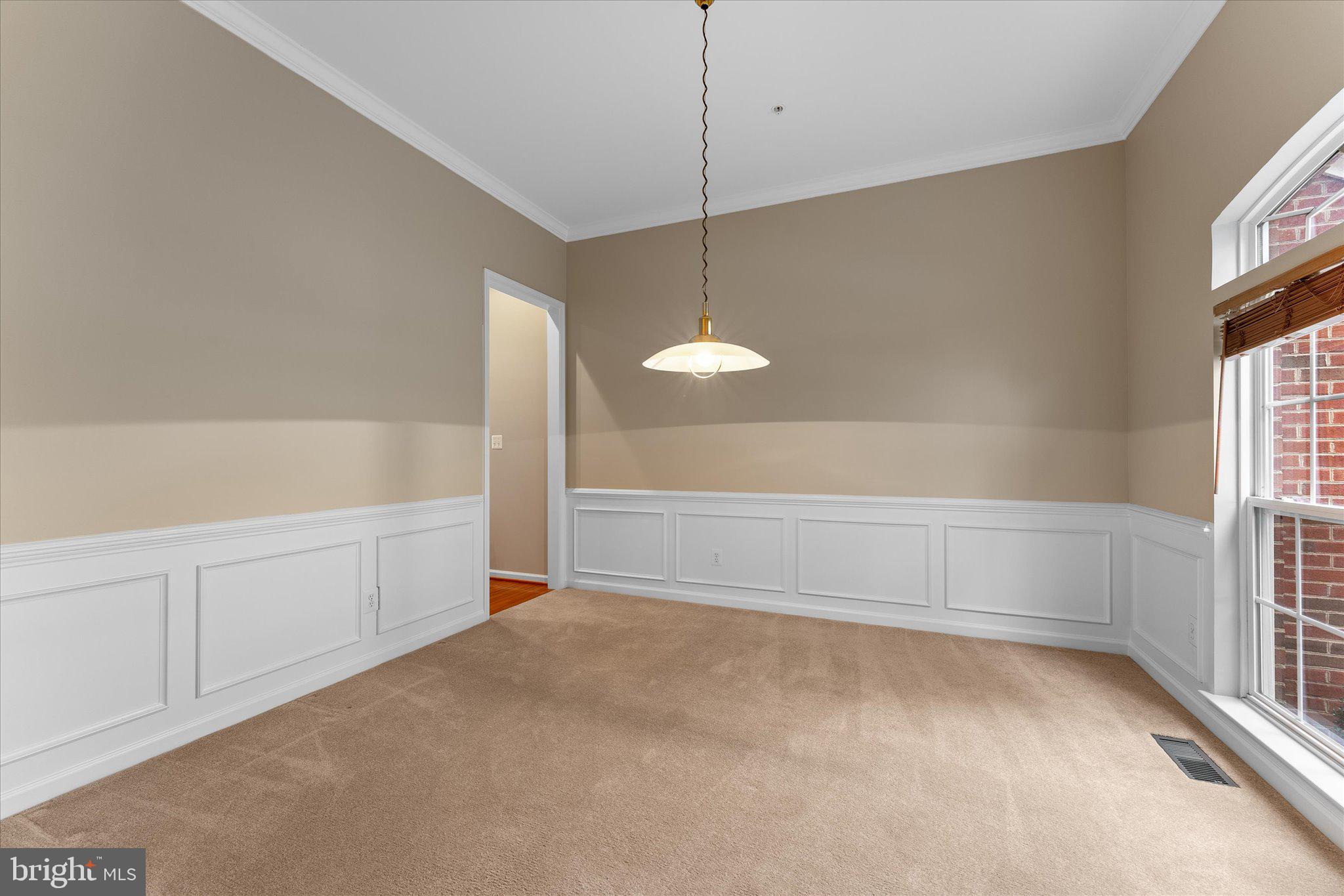 SUFFIELD MEADOWS - Residential