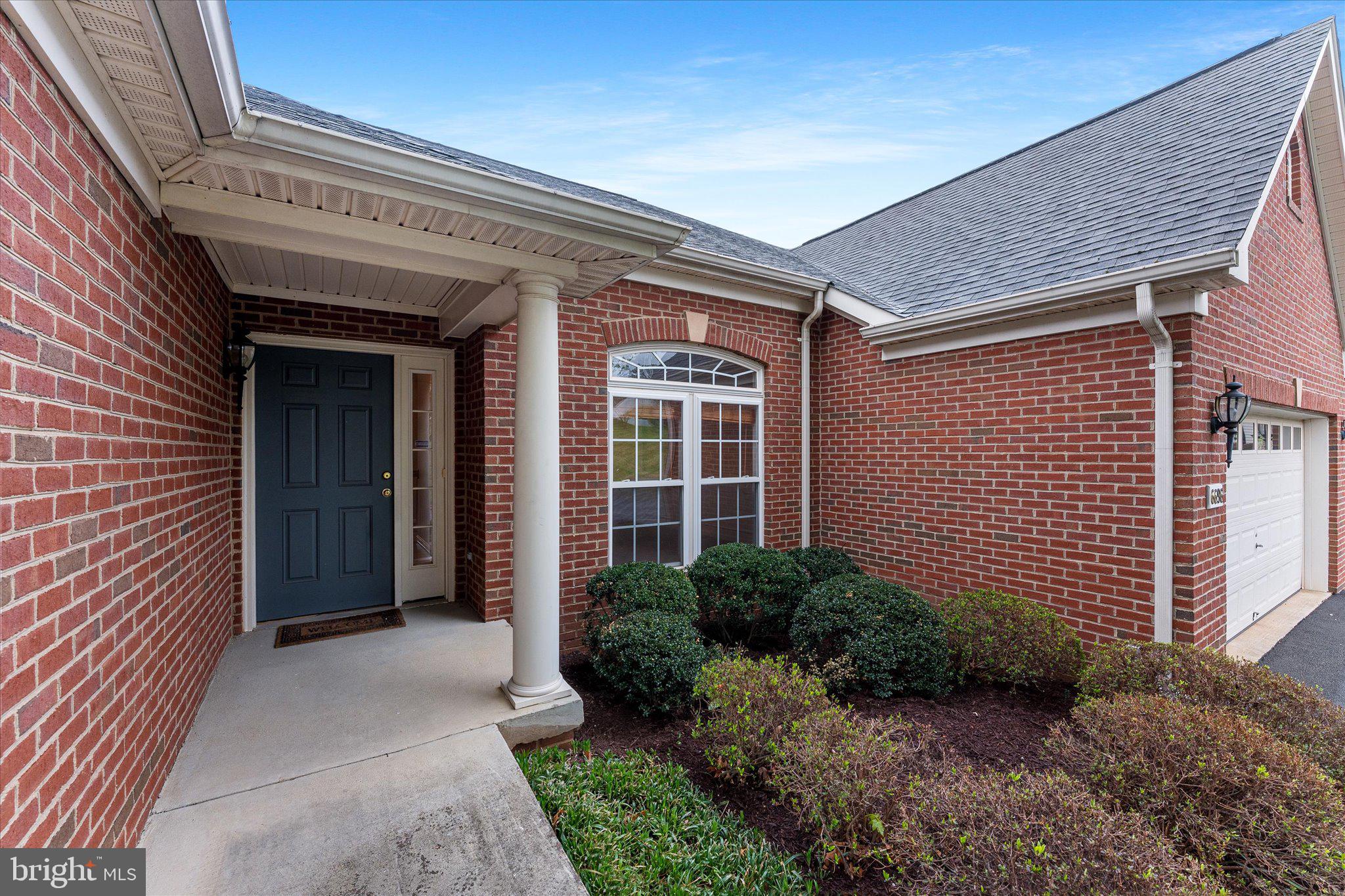 SUFFIELD MEADOWS - Residential