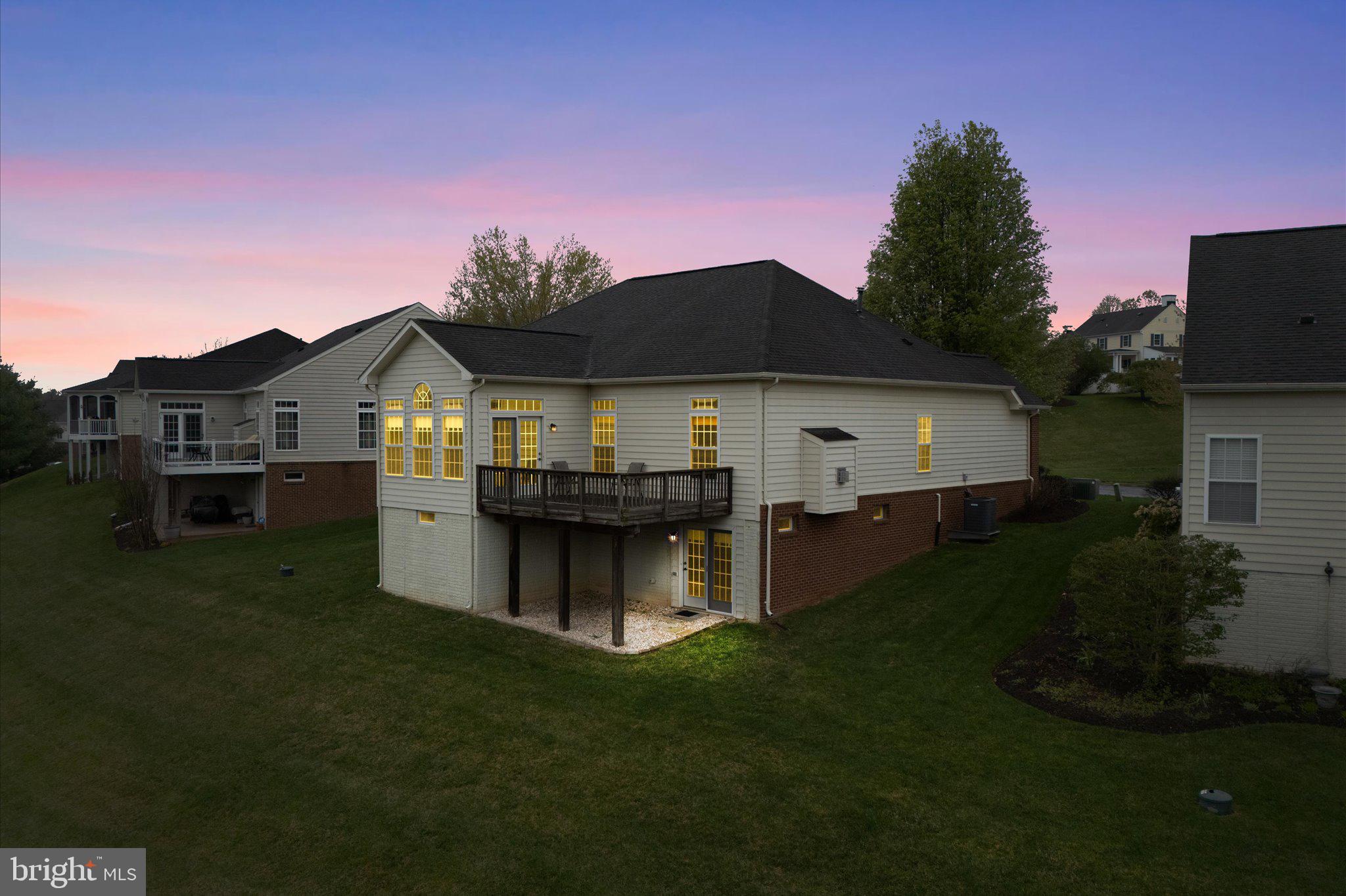 SUFFIELD MEADOWS - Residential