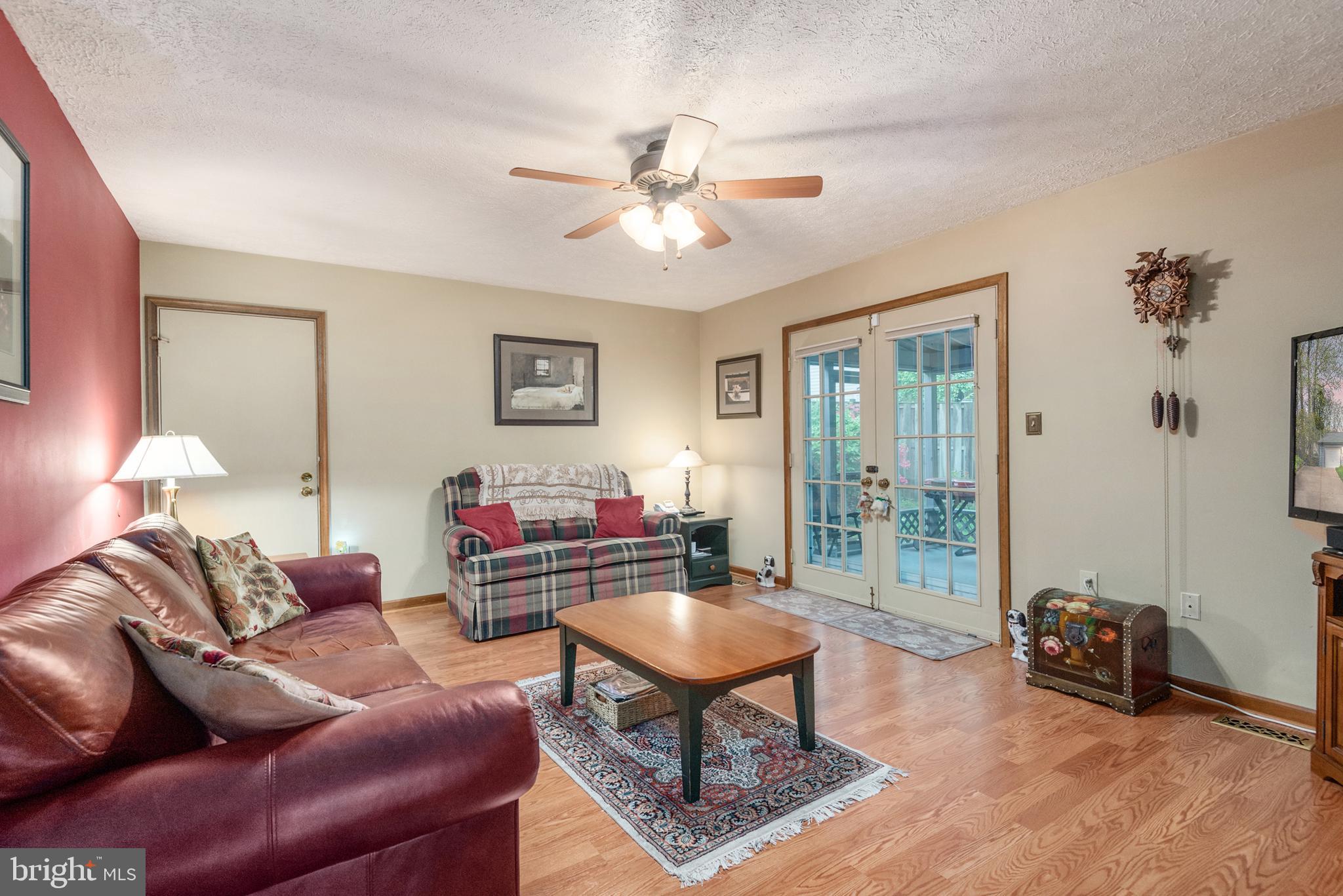 MONTCLAIR/COUNTRY CLUB - Residential