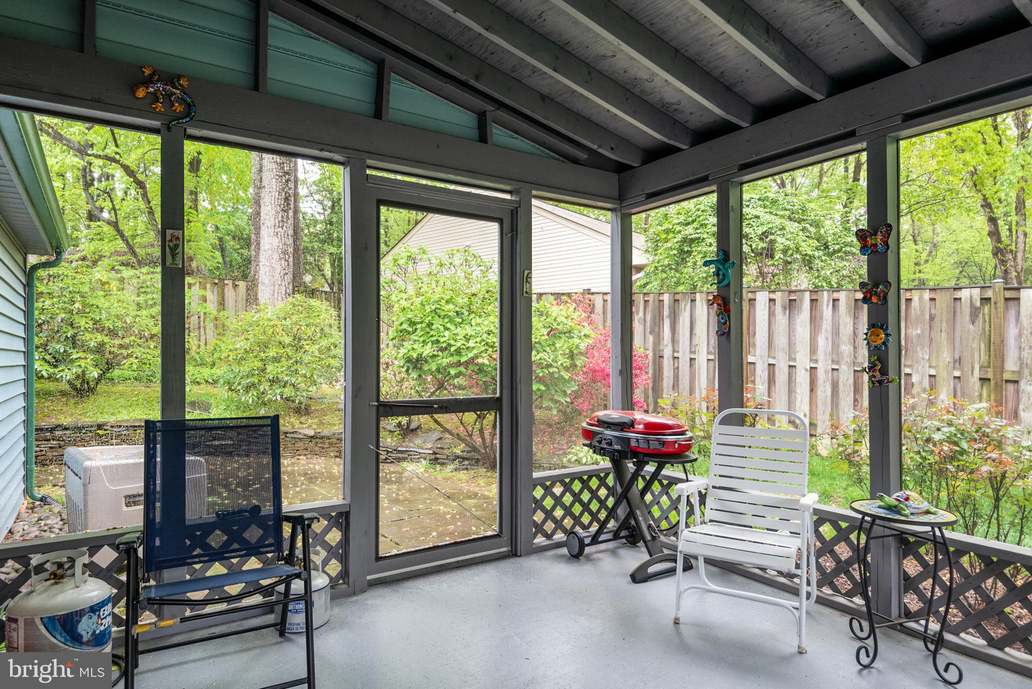 MONTCLAIR/COUNTRY CLUB - Residential