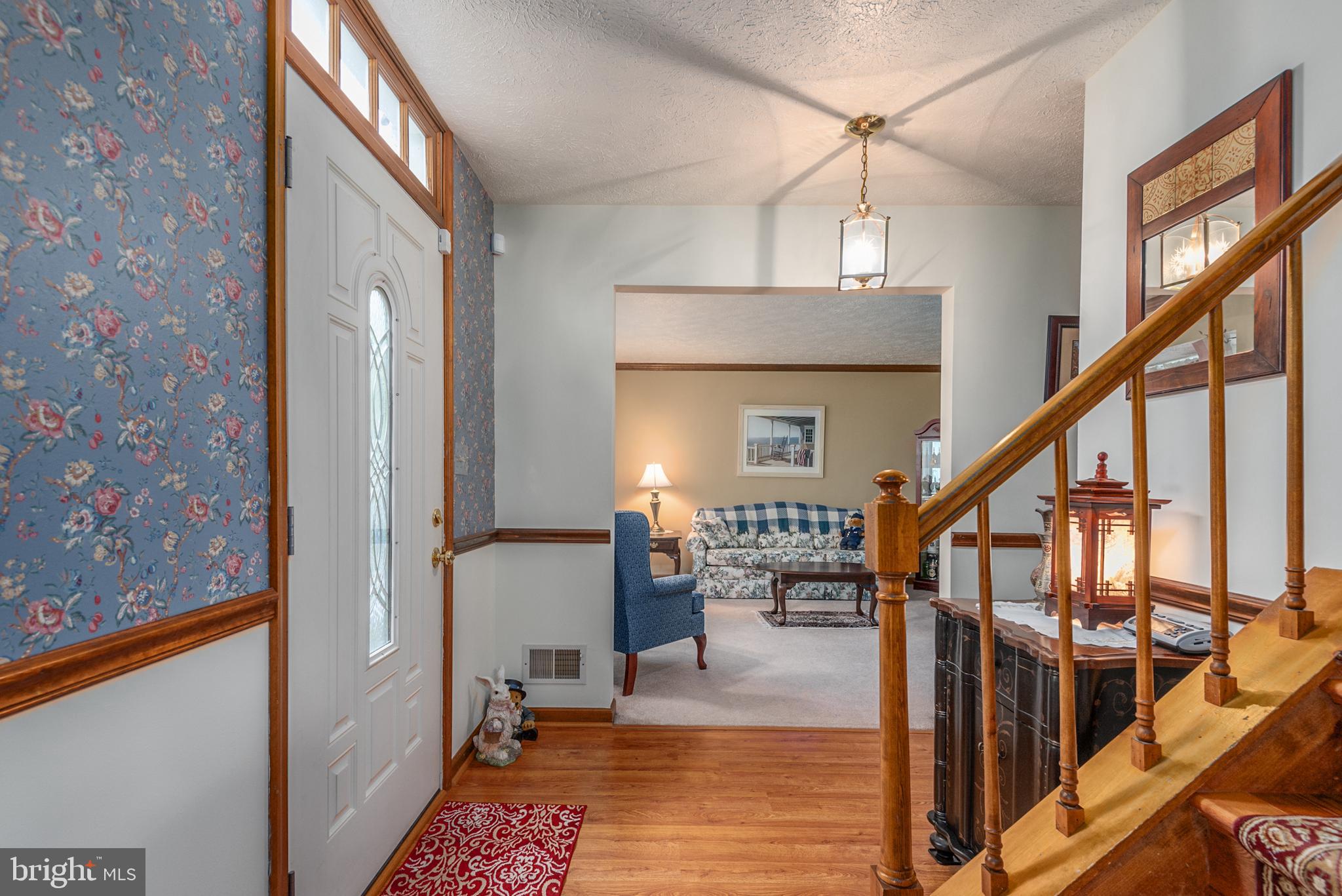 MONTCLAIR/COUNTRY CLUB - Residential